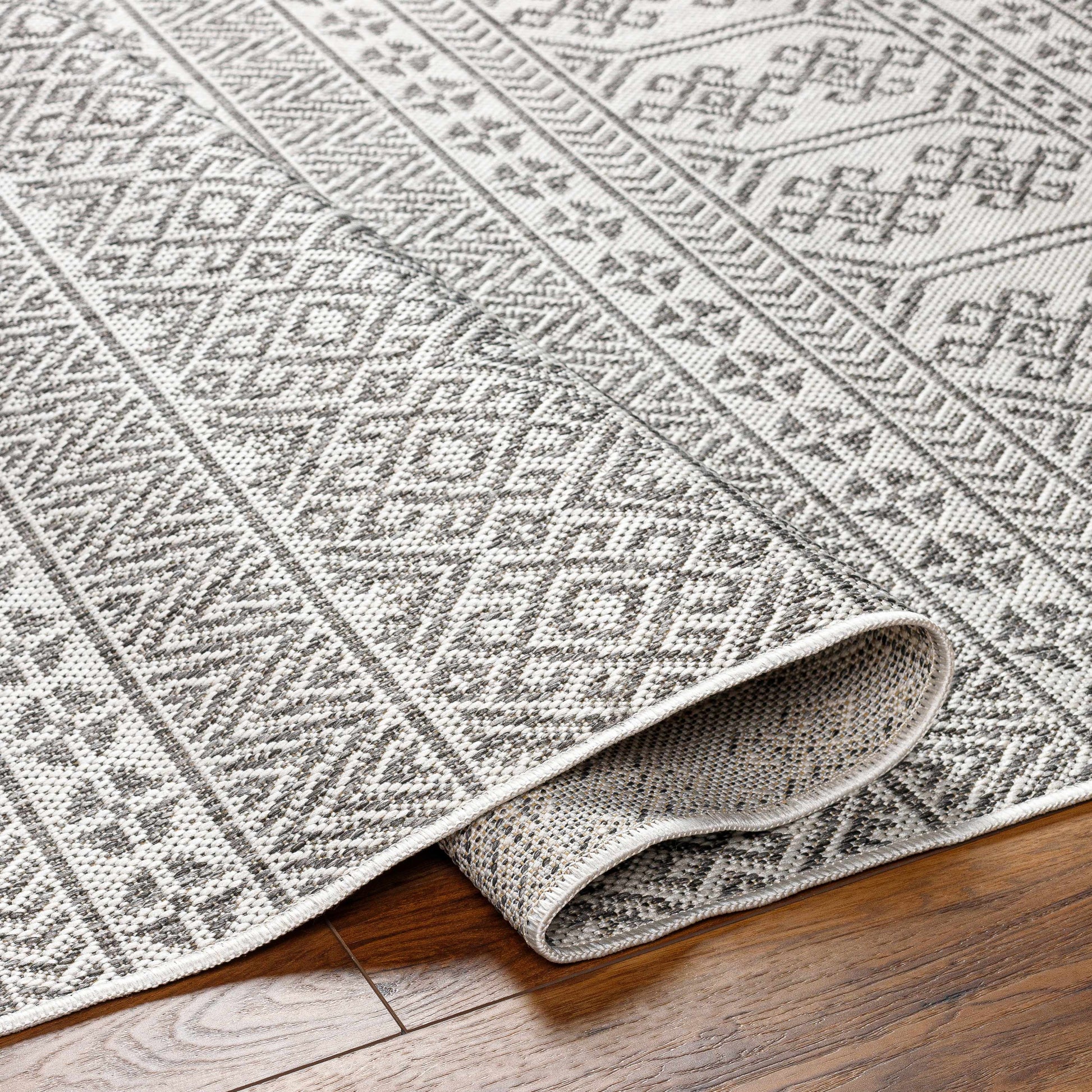 Long Beach LBH-2305 Machine Woven Rug
