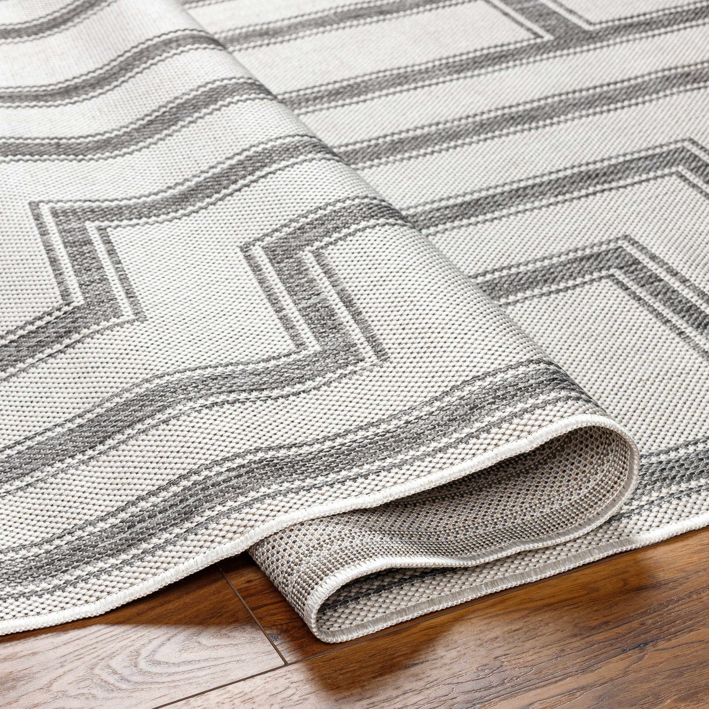 Long Beach LBH-2343 Machine Woven Rug