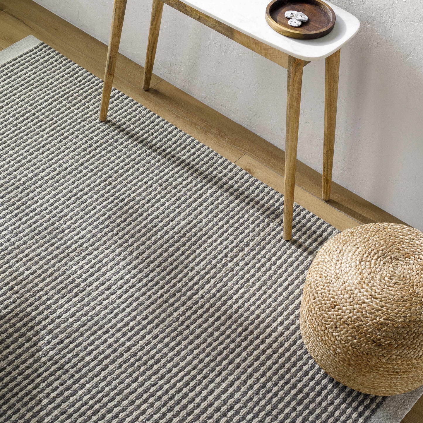 Lumi LUM-2302 Hand Woven Rug
