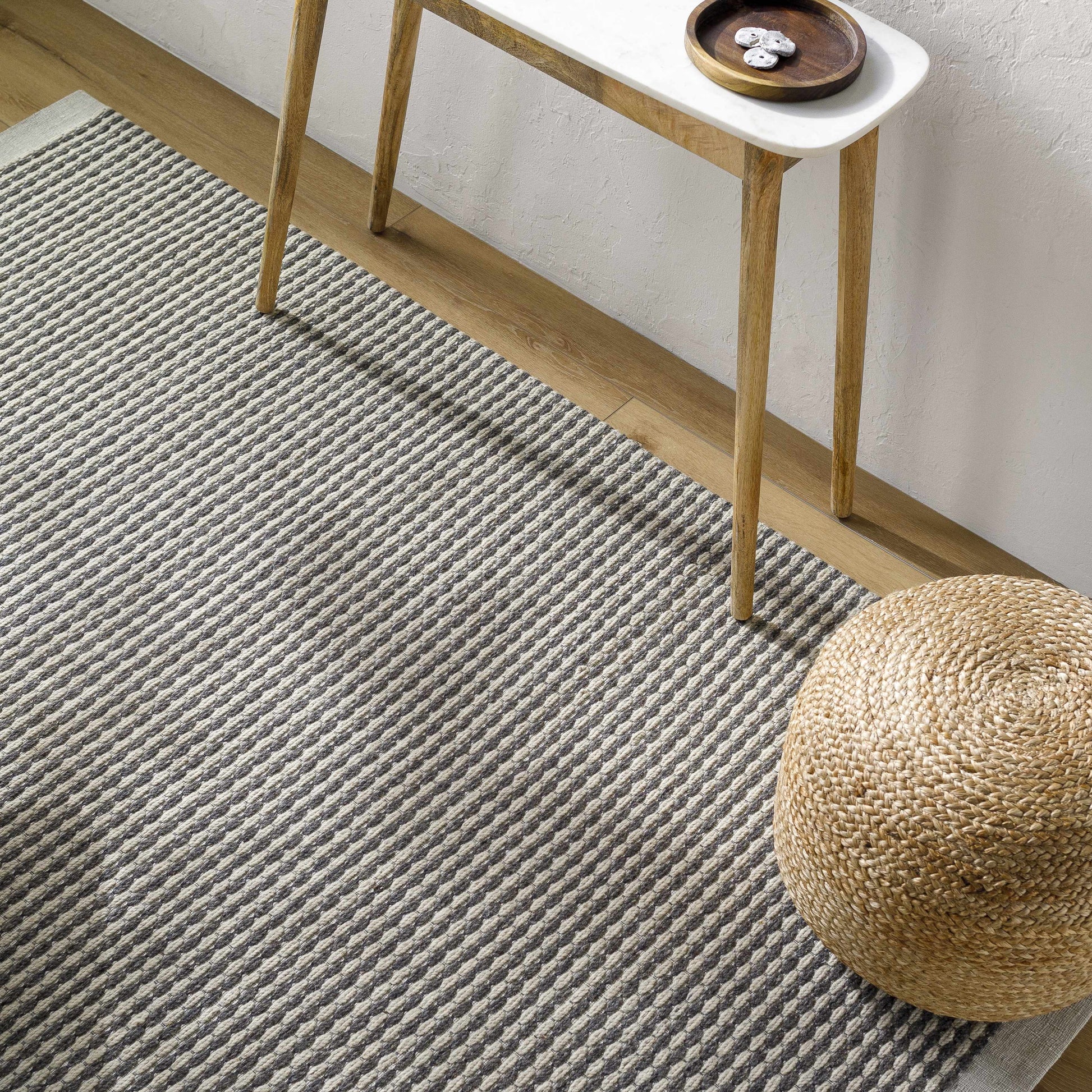 Lumi LUM-2302 Hand Woven Rug