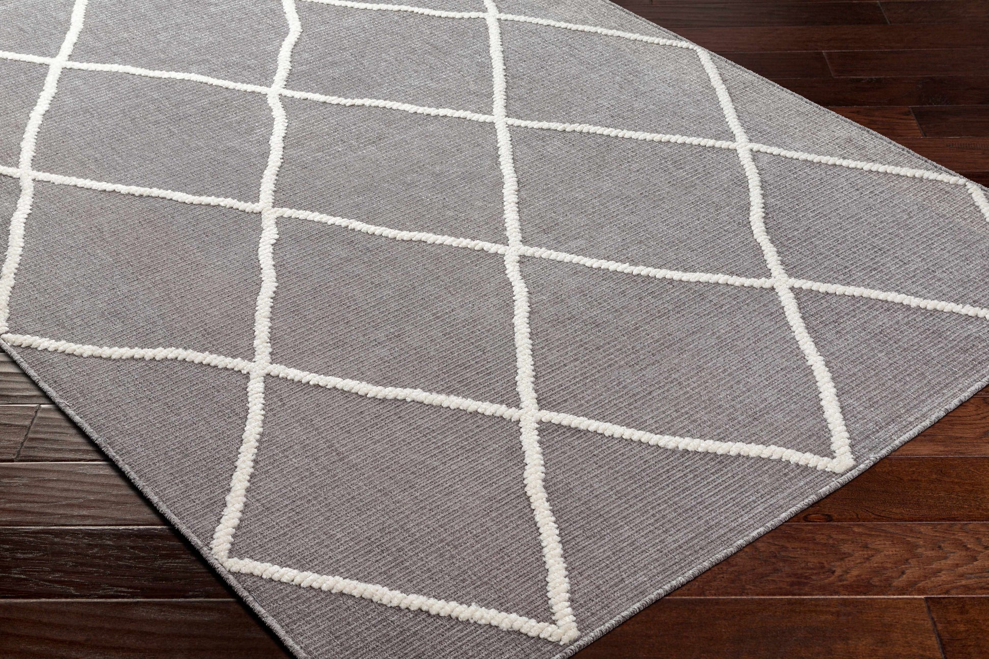 Lyna LYA-2304 Machine Woven Rug