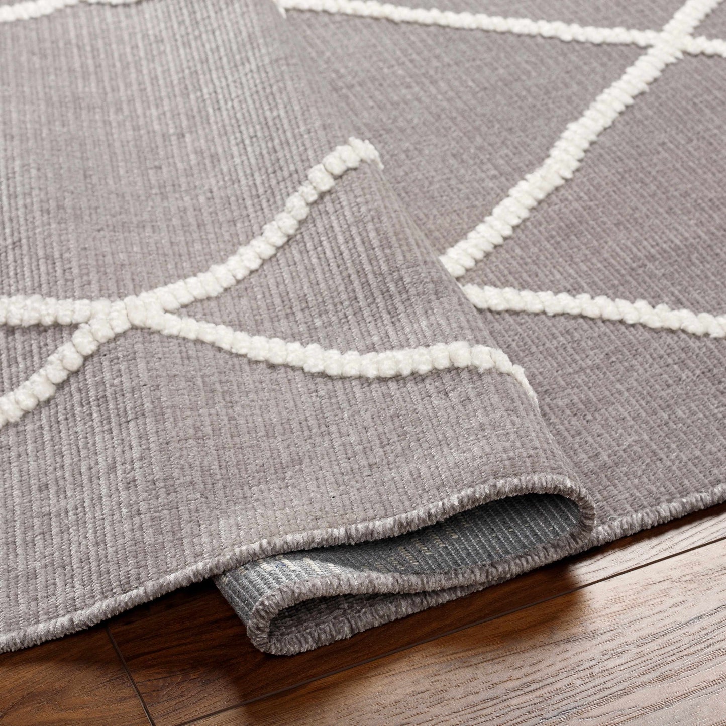 Lyna LYA-2304 Machine Woven Rug