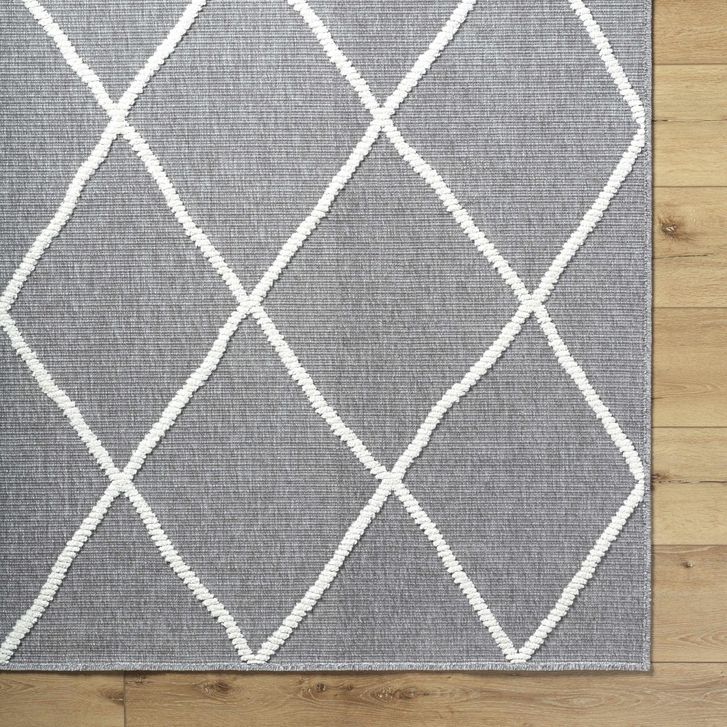 Lyna LYA-2304 Machine Woven Rug