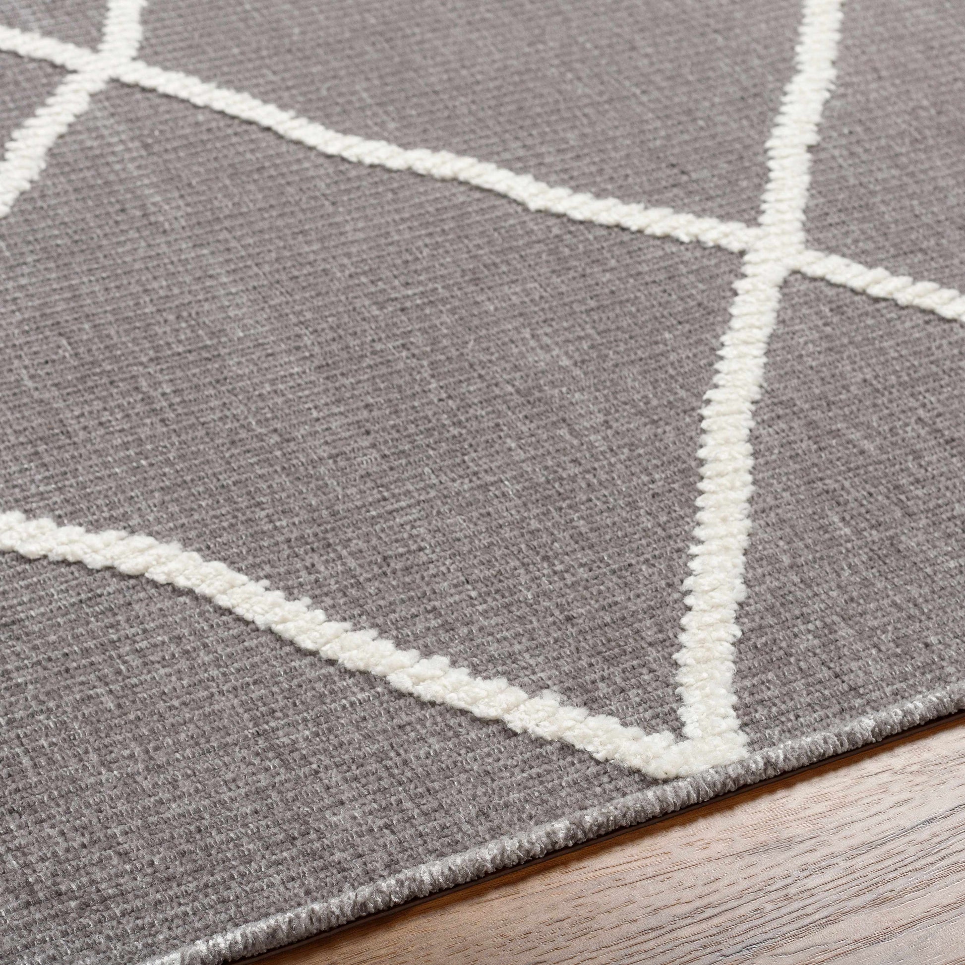 Lyna LYA-2304 Machine Woven Rug