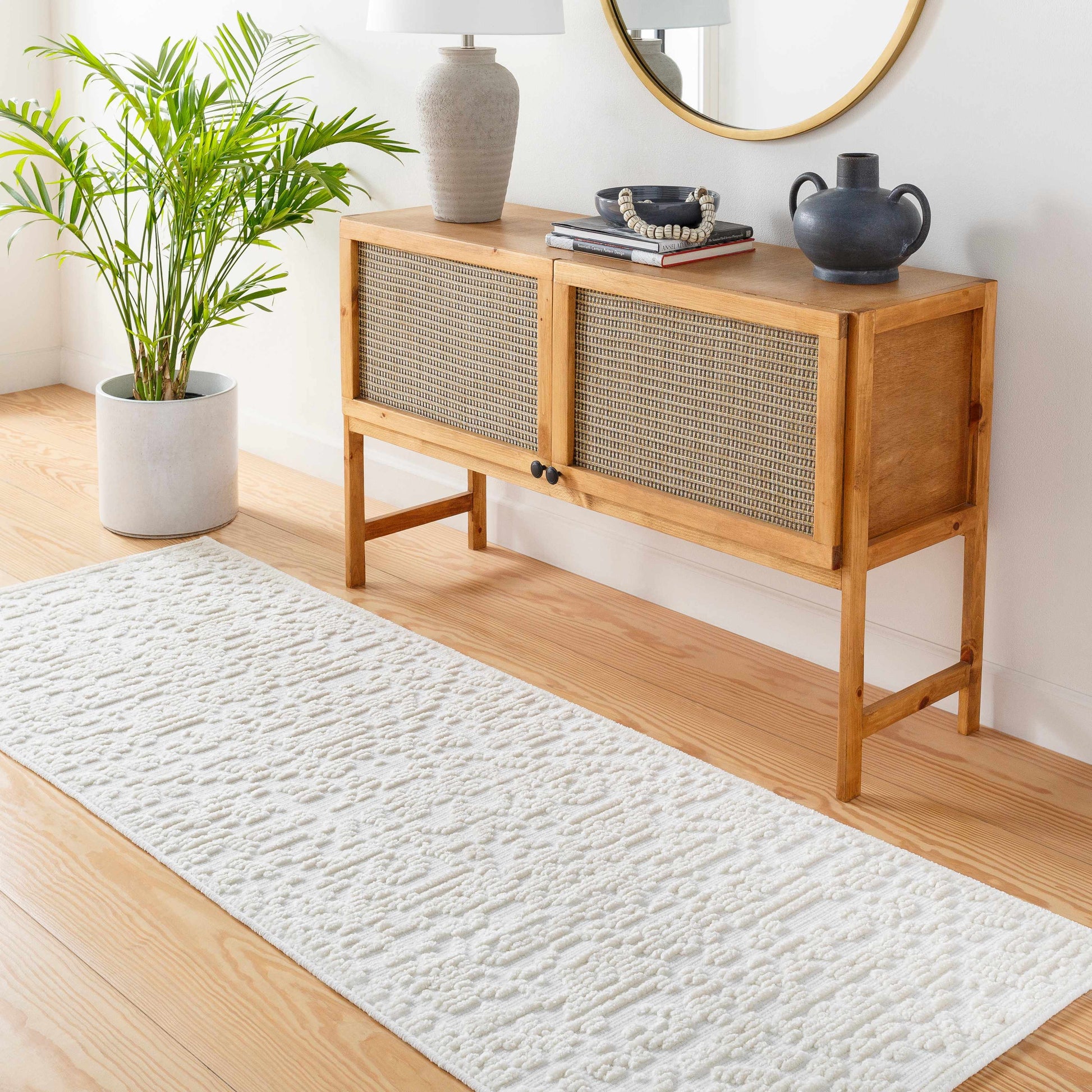 Lyna LYA-2318 Machine Woven Rug