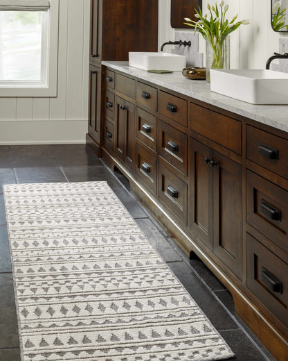 Lyna LYA-2305 Machine Woven Rug