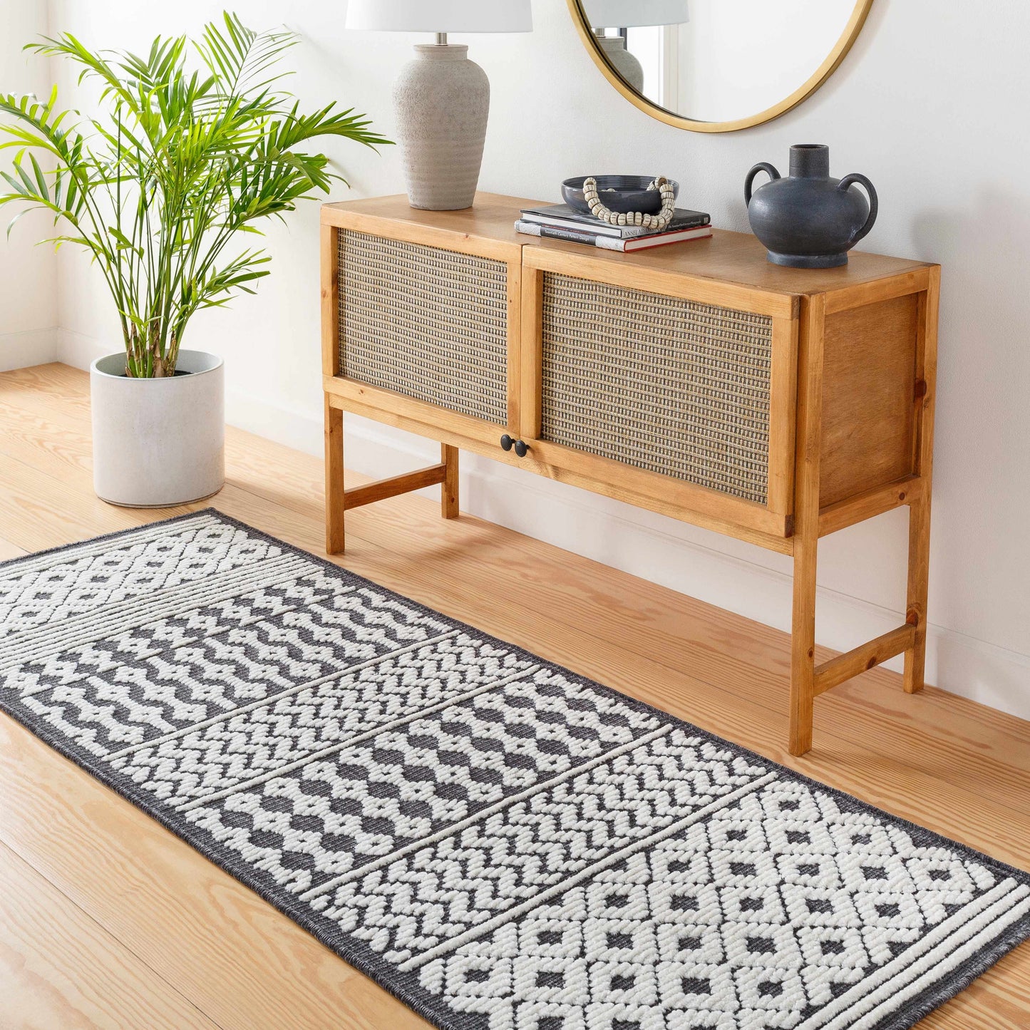 Lyna LYA-2310 Machine Woven Rug