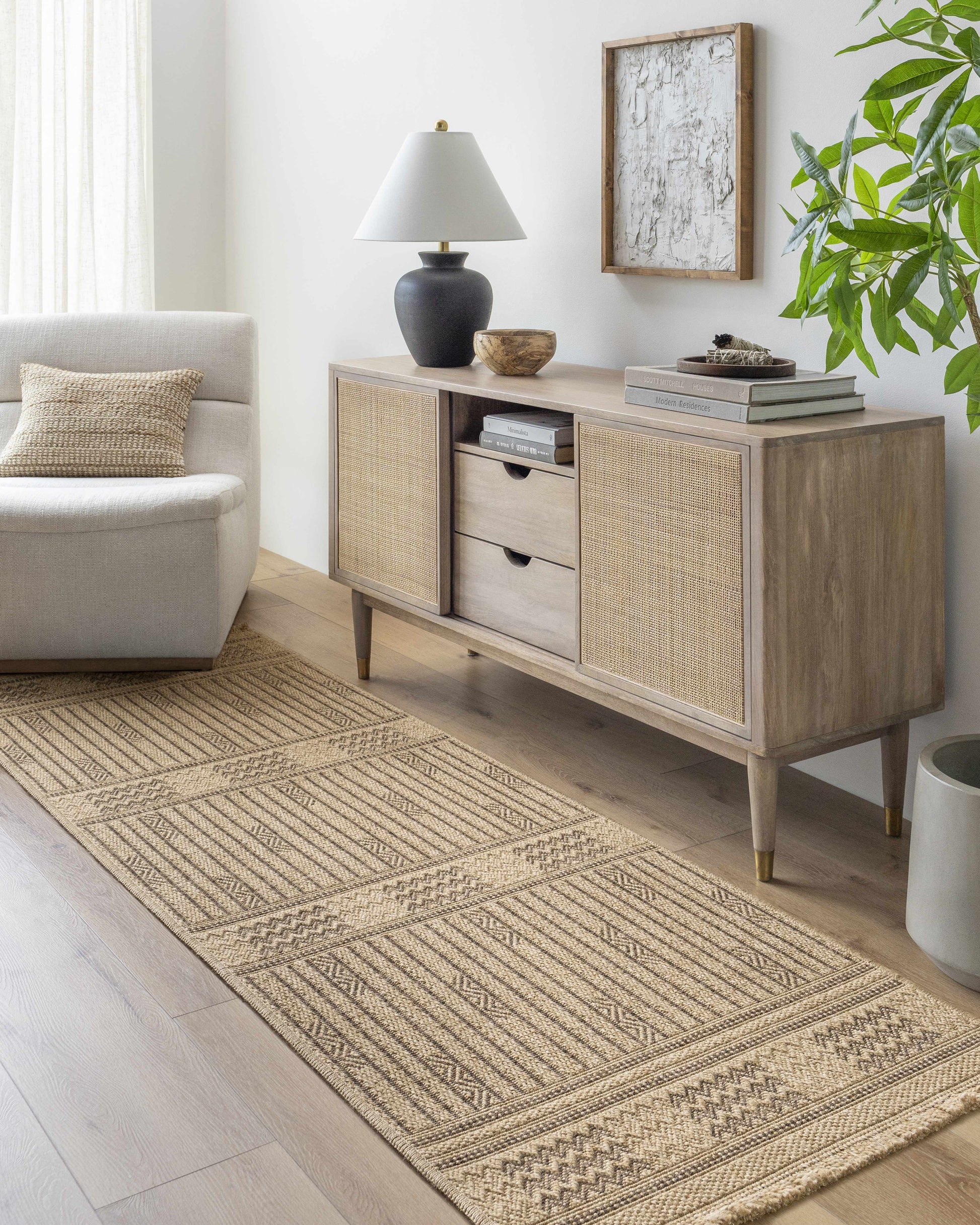 Mirage MGE-2309 Machine Woven Rug