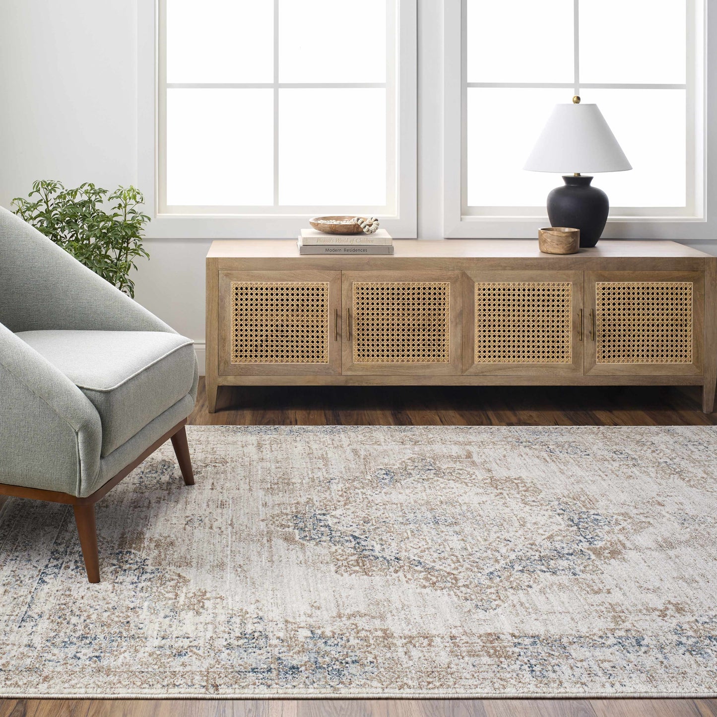 Montreal MTR-2305 Machine Woven Rug