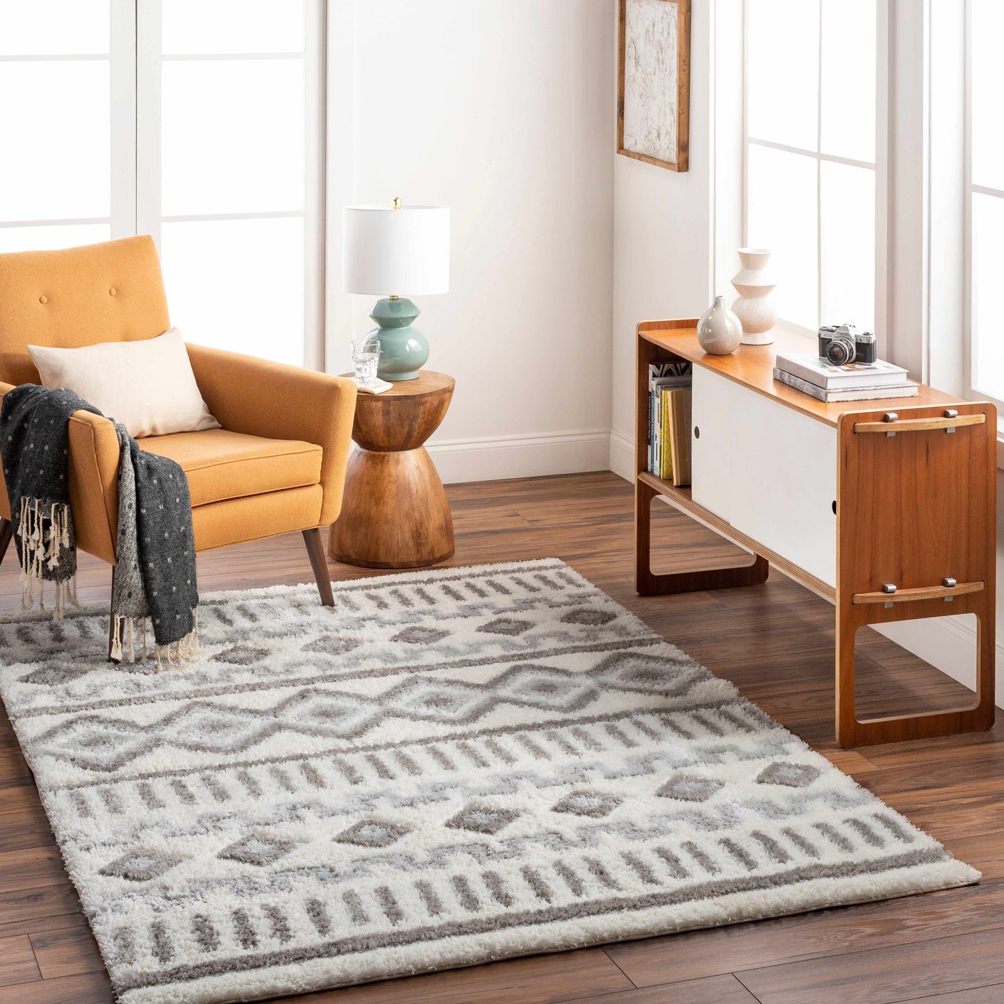Nomadic NMC-2302 Machine Woven Rug