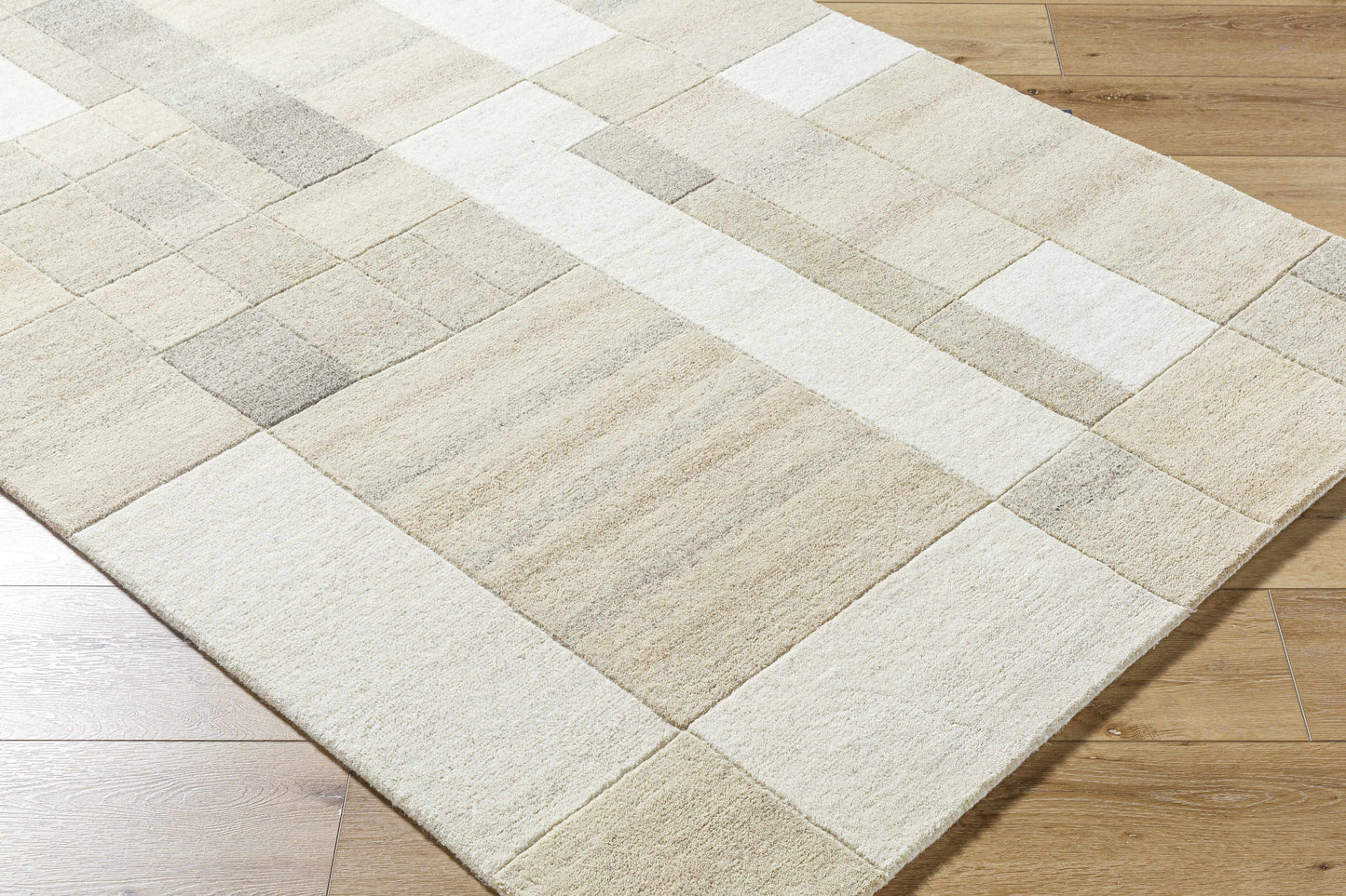 Forum FM-7246 Hand Tufted Rug