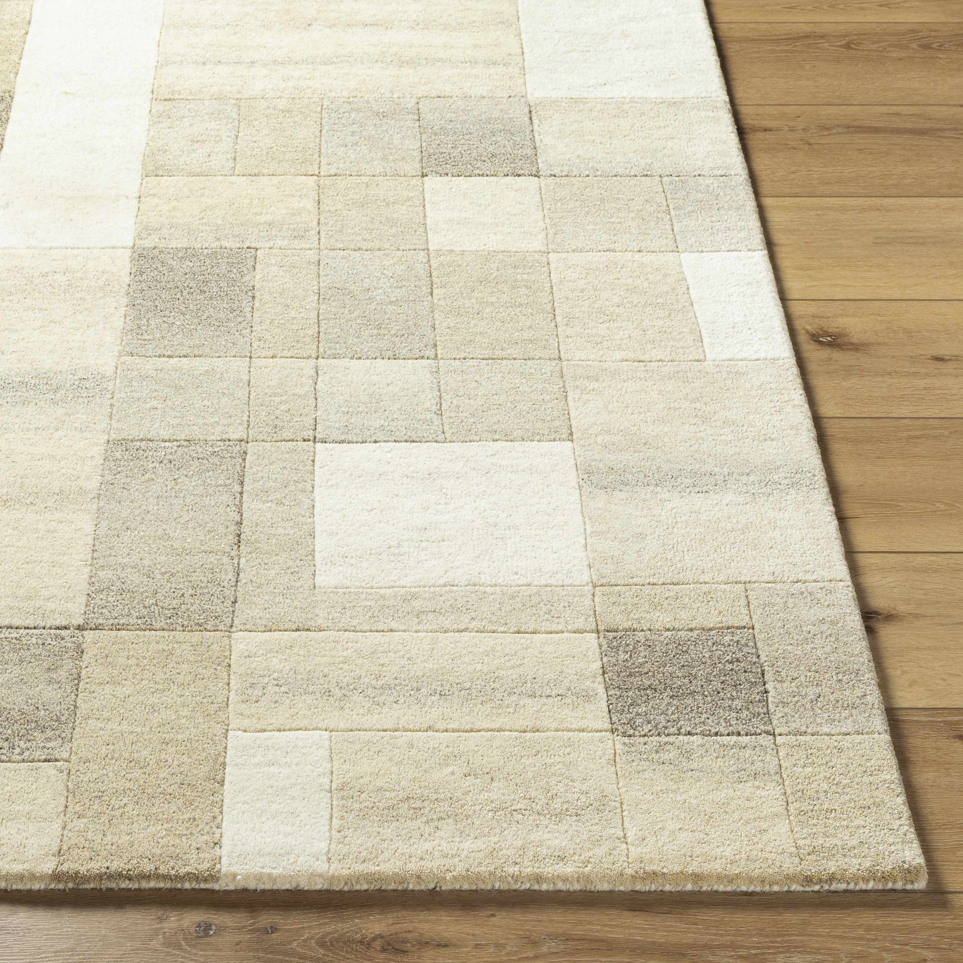 Forum FM-7246 Hand Tufted Rug