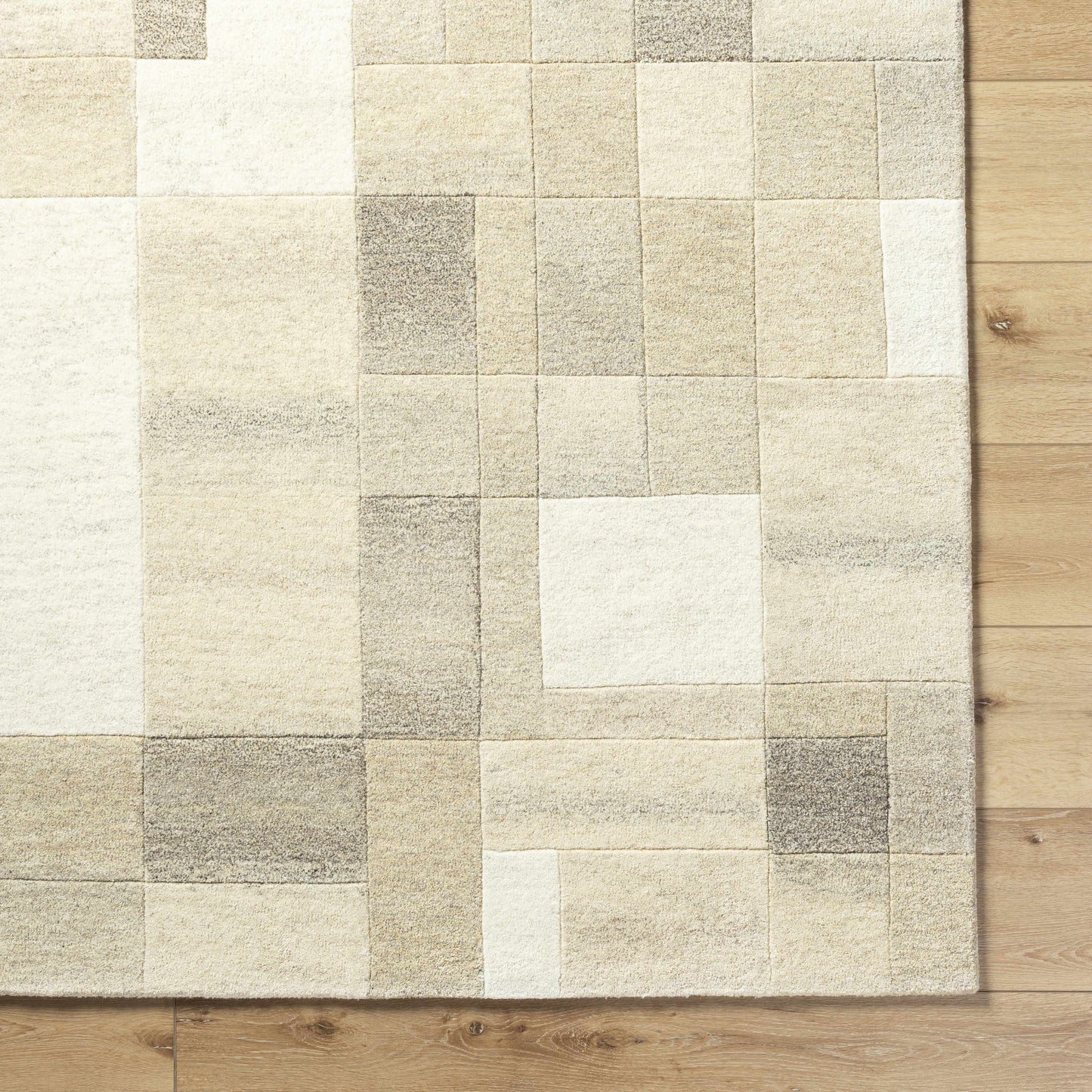 Forum FM-7246 Hand Tufted Rug