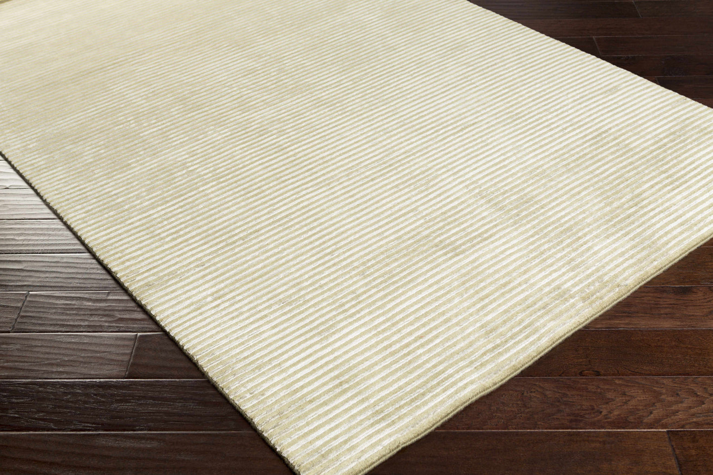 Mugal IN-8607 Hand Knotted Rug