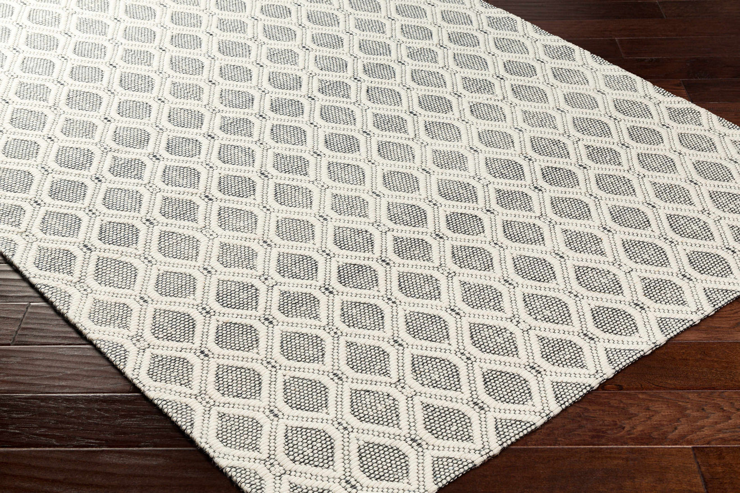 Nevada NVD-2300 Hand Woven Rug