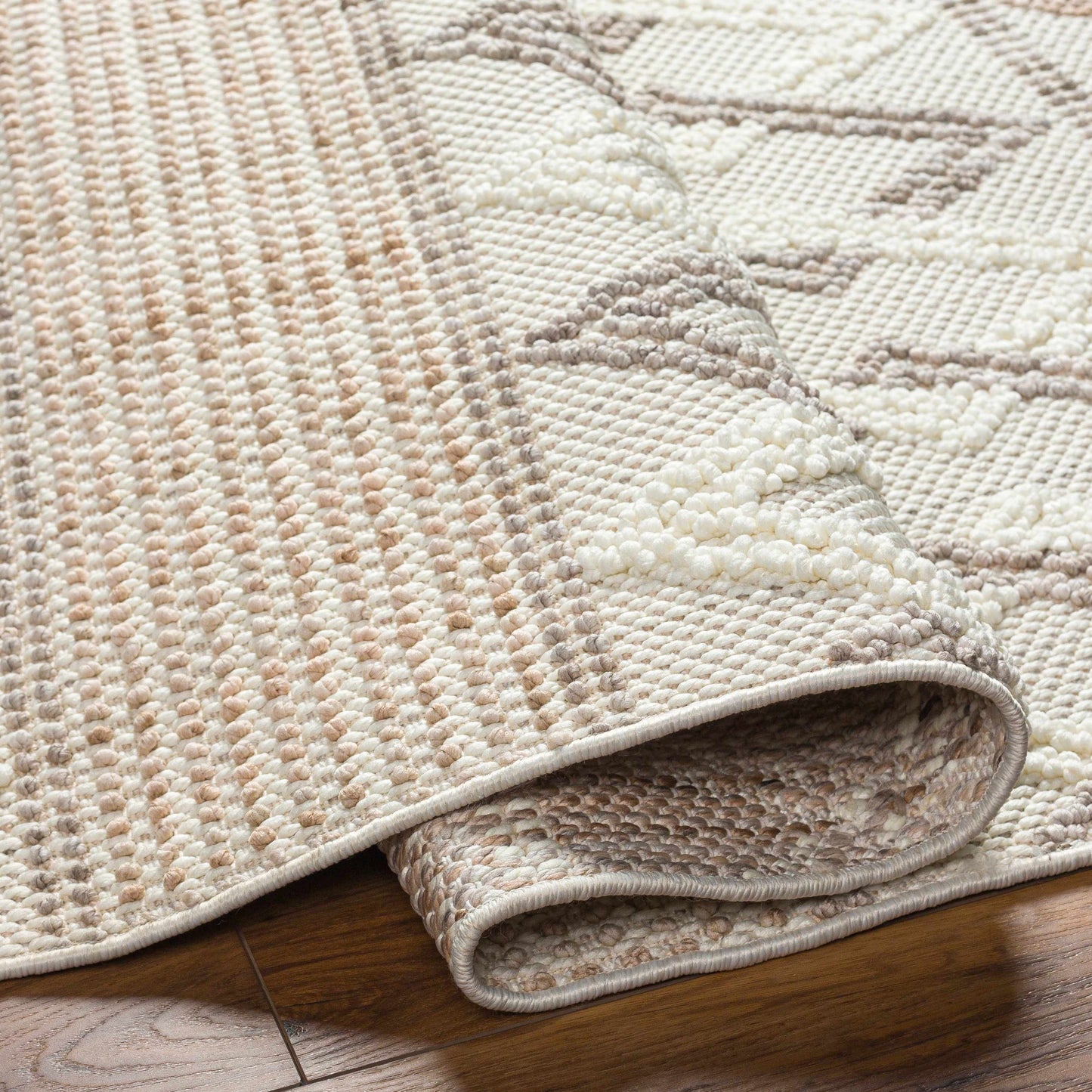 New Delhi NWH-2309 Machine Woven Rug