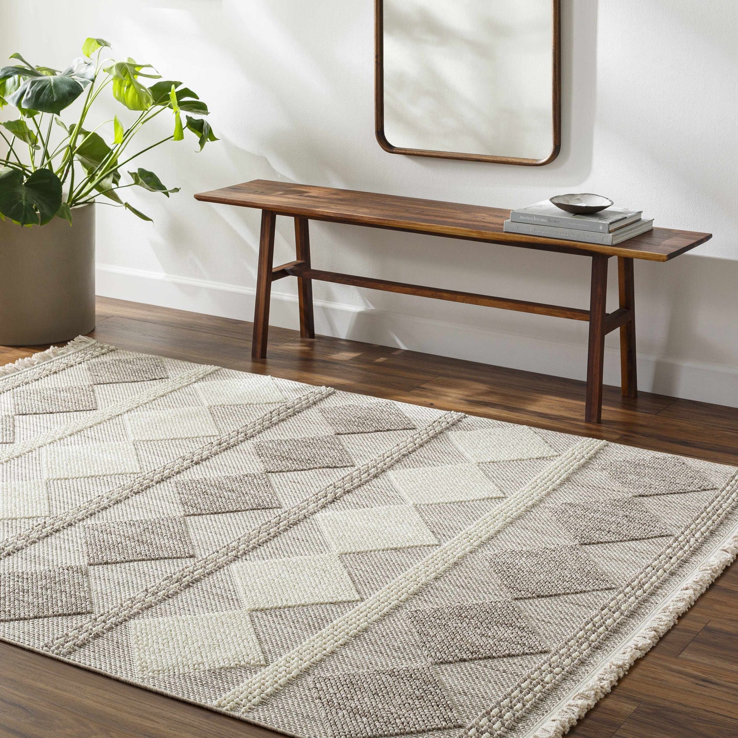 New Delhi NWH-2301 Machine Woven Rug