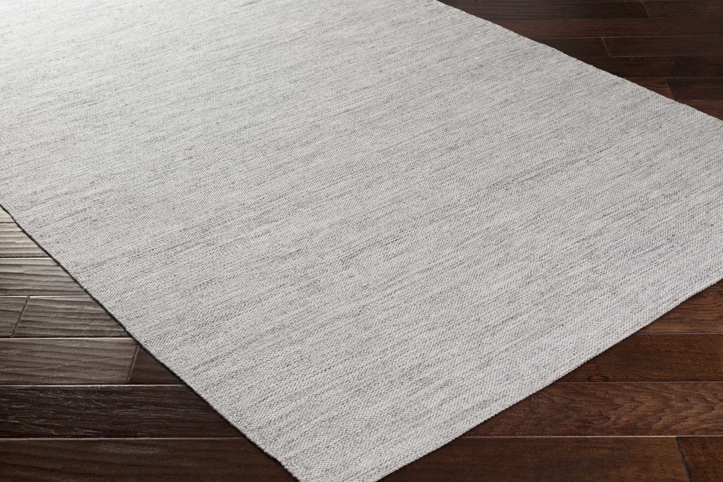 Holmes HMS-5000 Hand Woven Rug