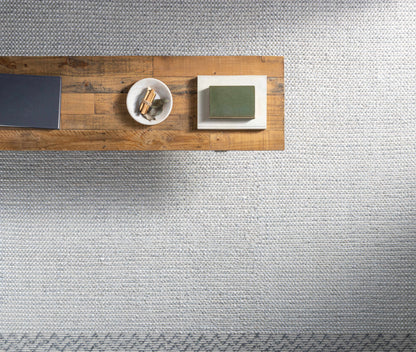 Reika REK-2307 Hand Woven Rug