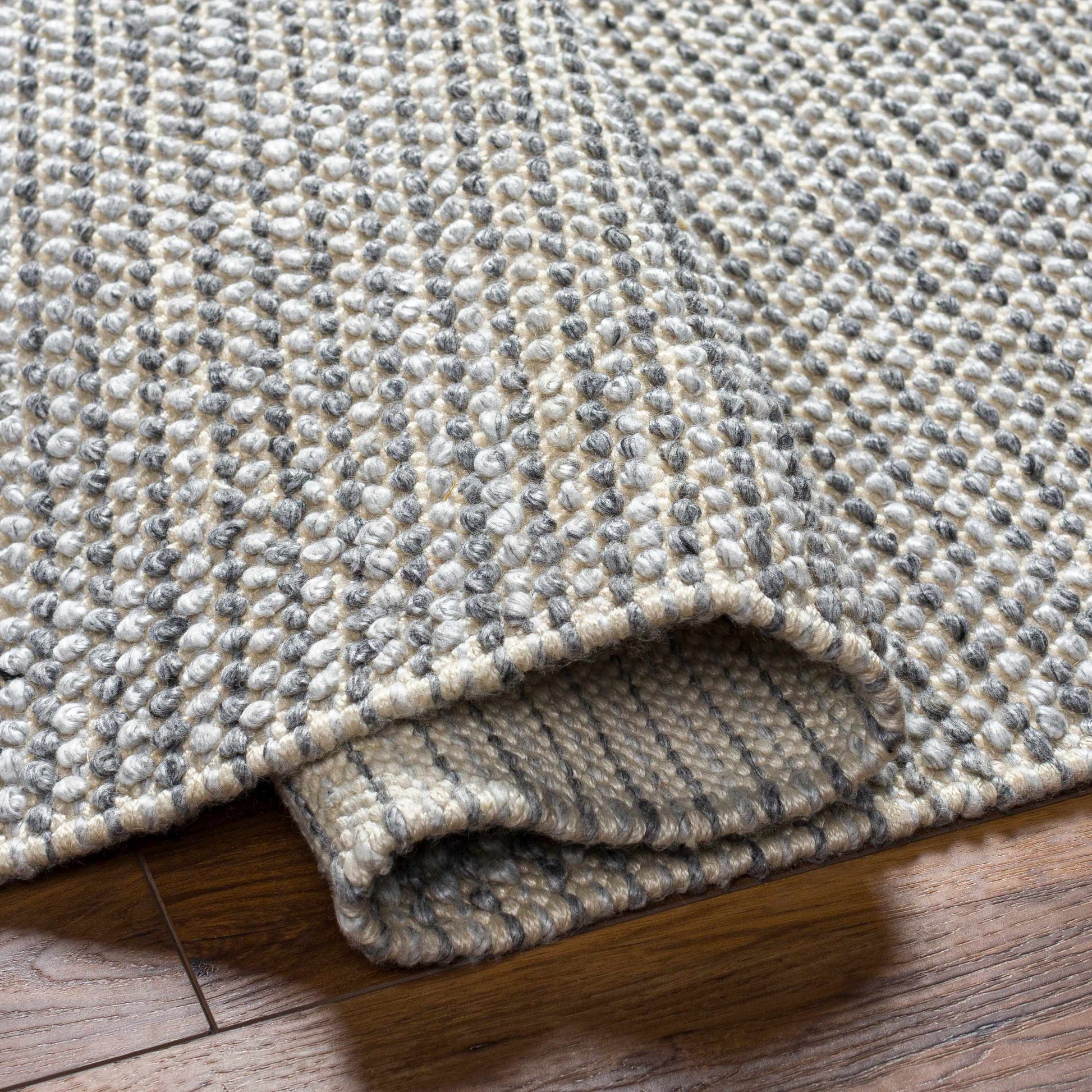Reika REK-2304 Handmade Rug