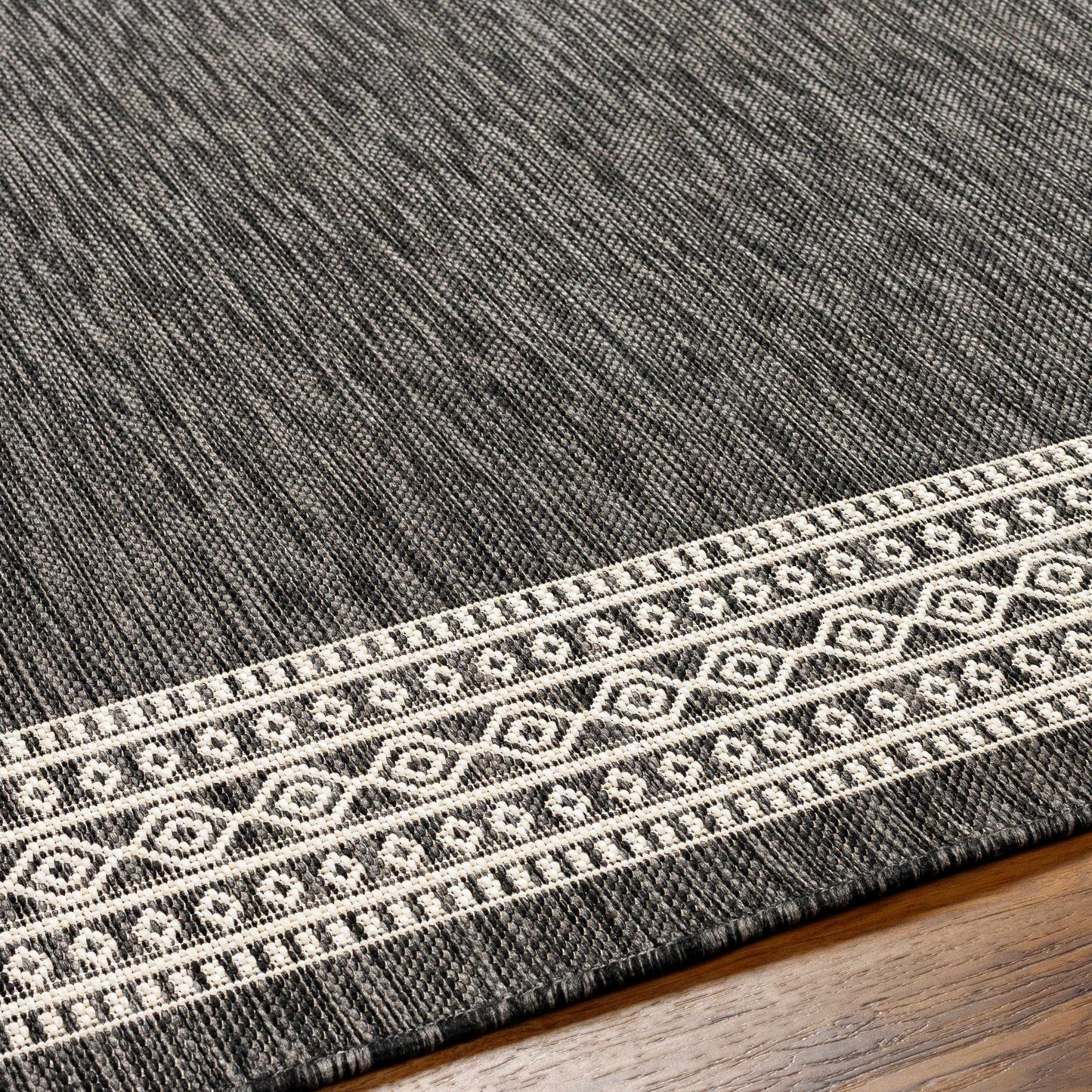 Ravello RVL-2335 Machine Woven Rug