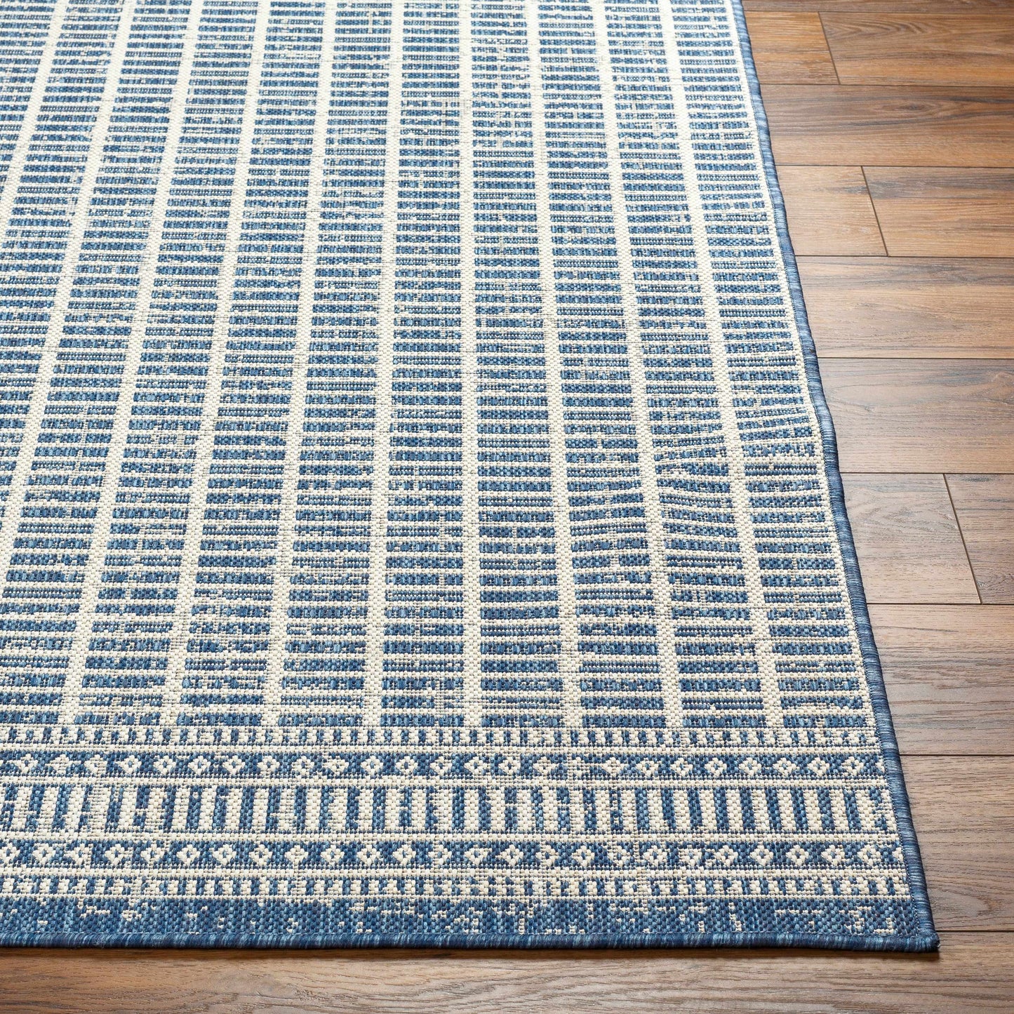 Ravello RVL-2360 Machine Woven Rug