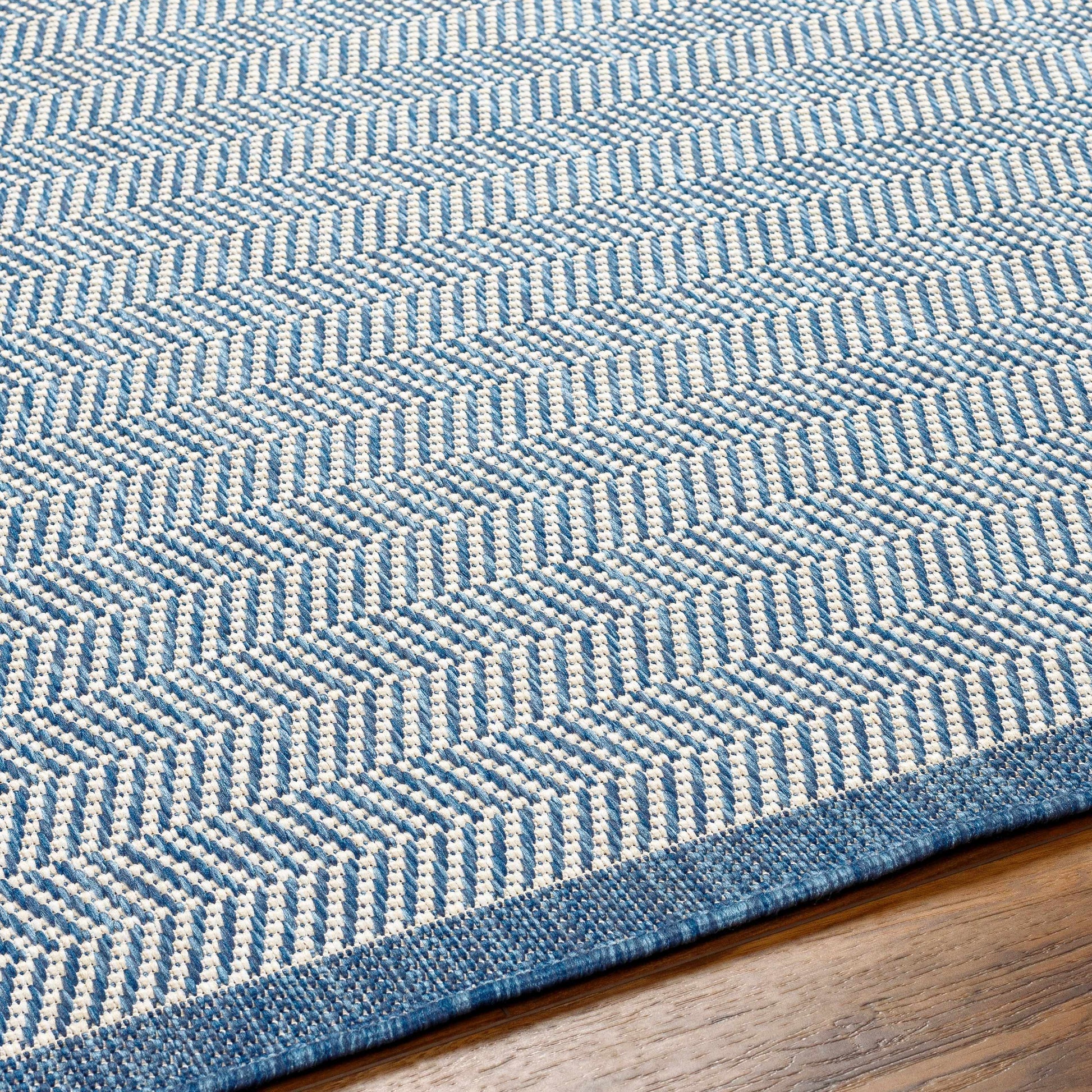 Ravello RVL-2382 Machine Woven Rug