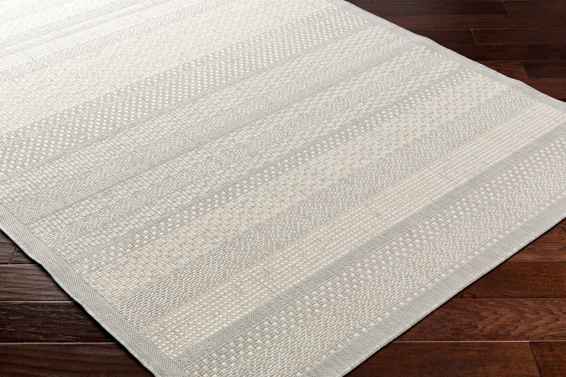 Ravello RVL-2337 Machine Woven Rug