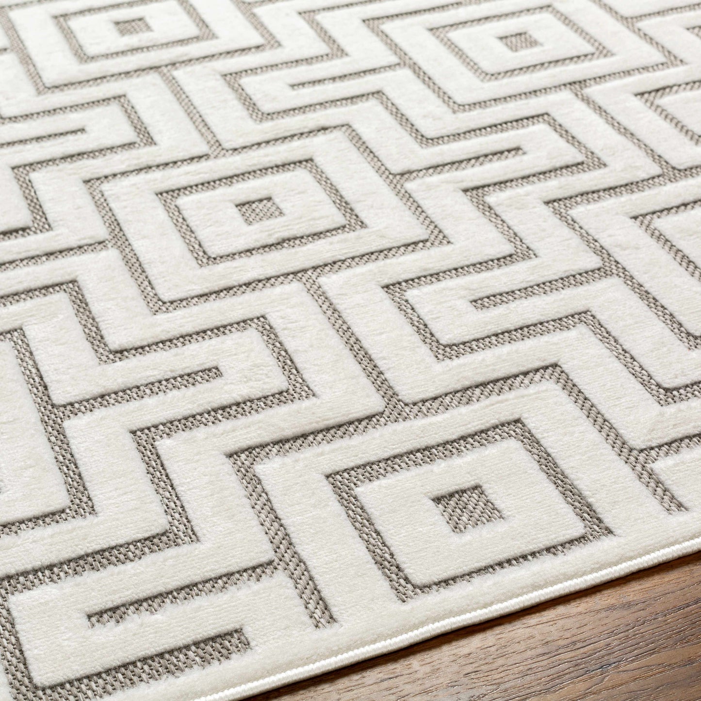 San Diego SFG-2347 Machine Woven Rug