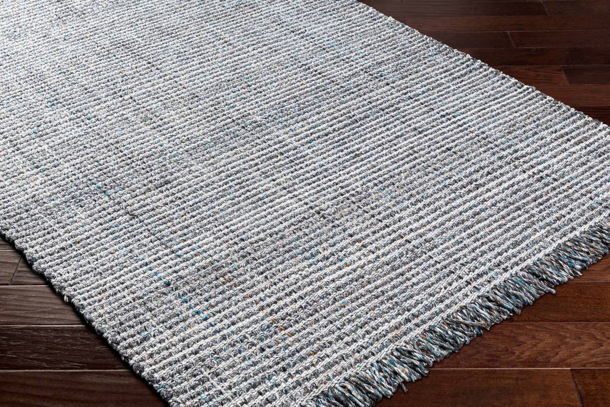 Sara SRU-2301 Handmade Rug