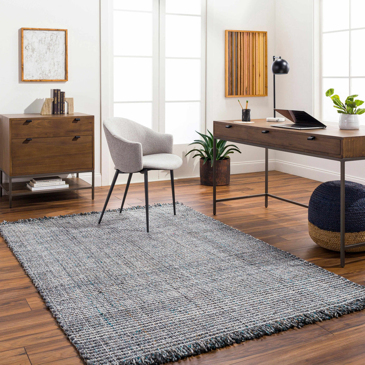Sara SRU-2301 Handmade Rug