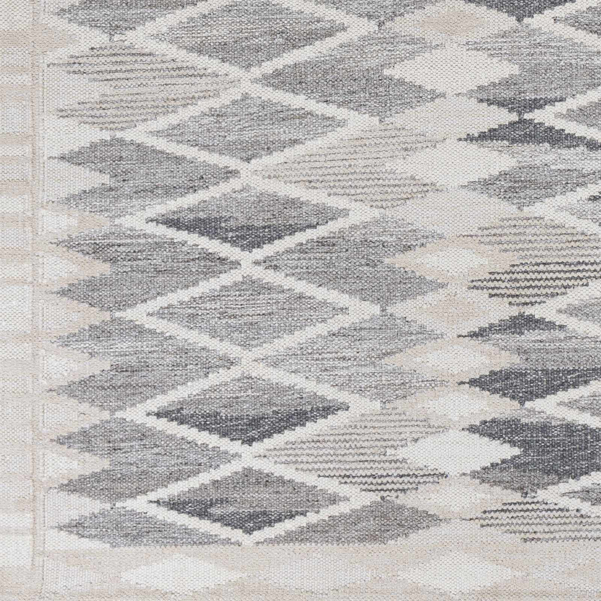 Scandi SCD-2303 Hand Woven Rug