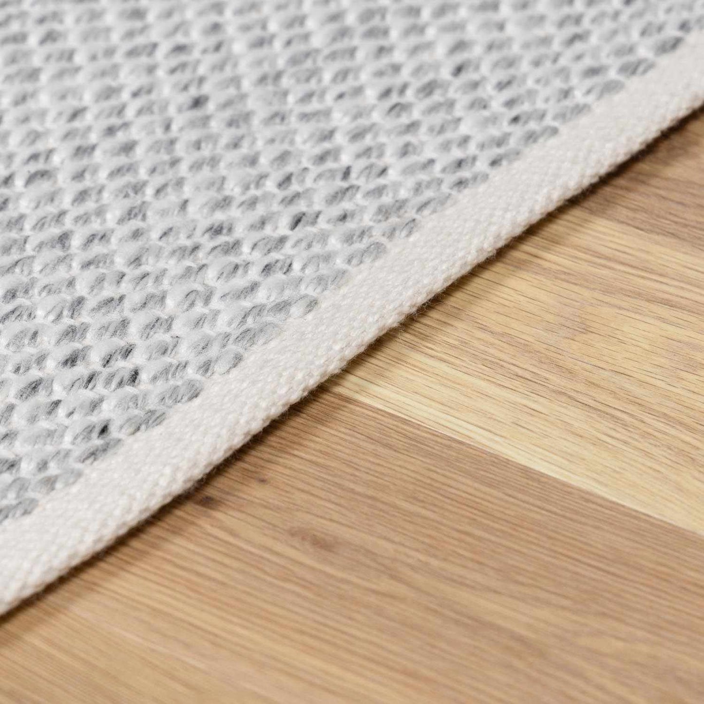 Azalea AZA-2314 Handmade Rug