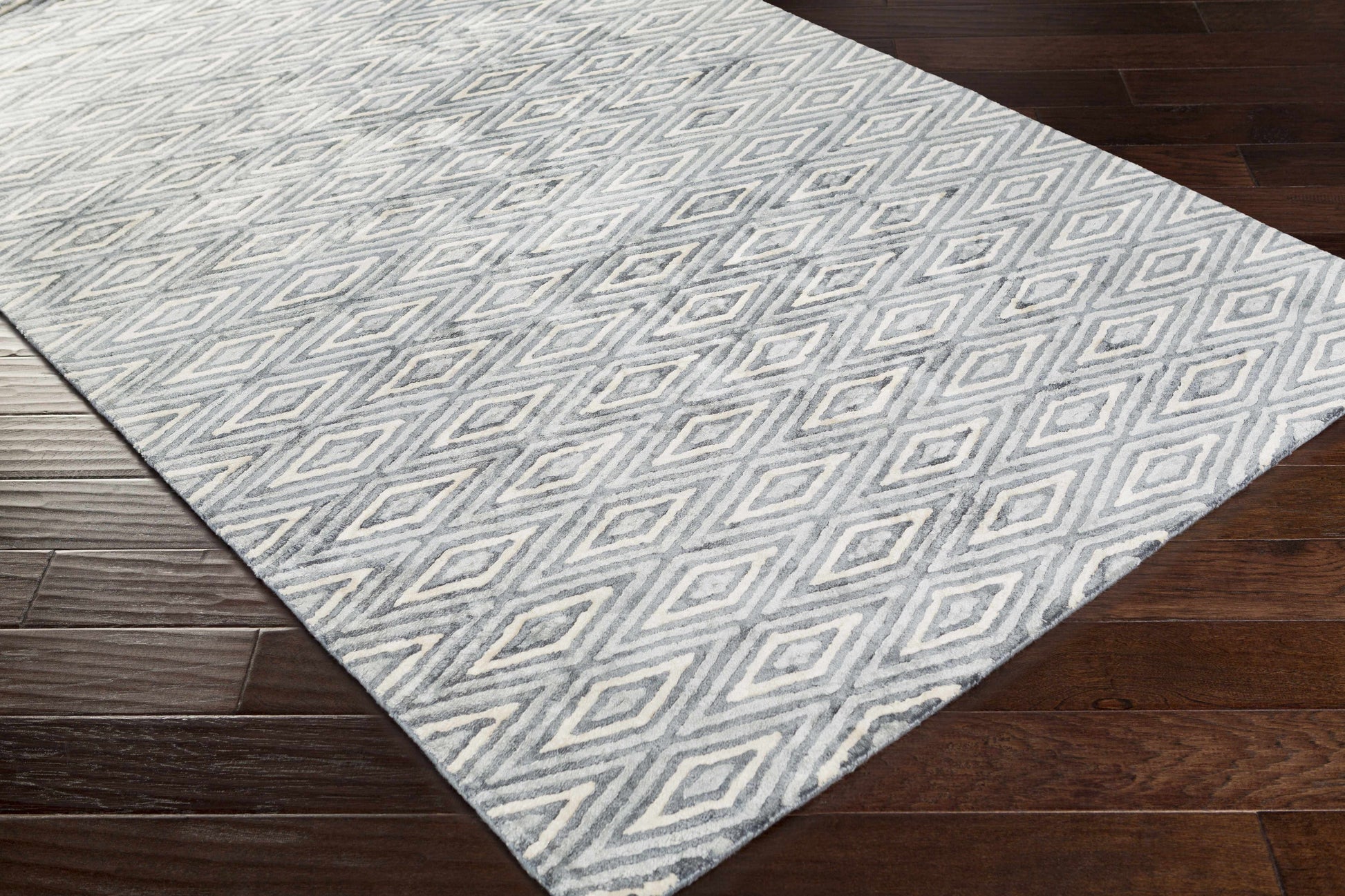 Quartz QTZ-5015 Hand Tufted Rug