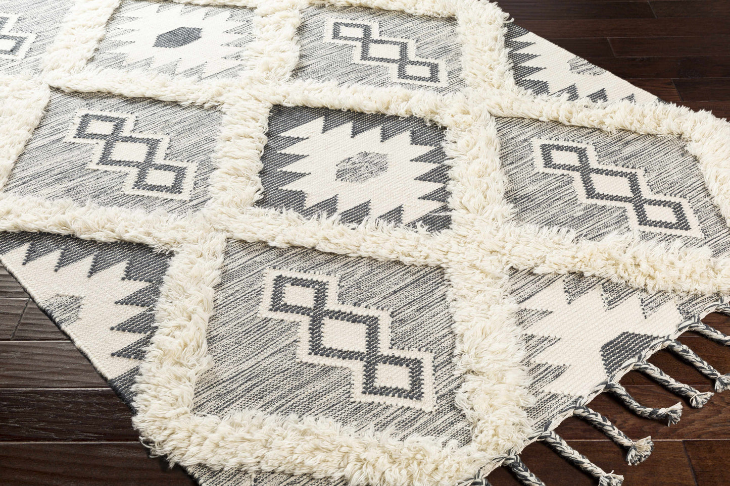 Apache APA-2305 Hand Woven Rug