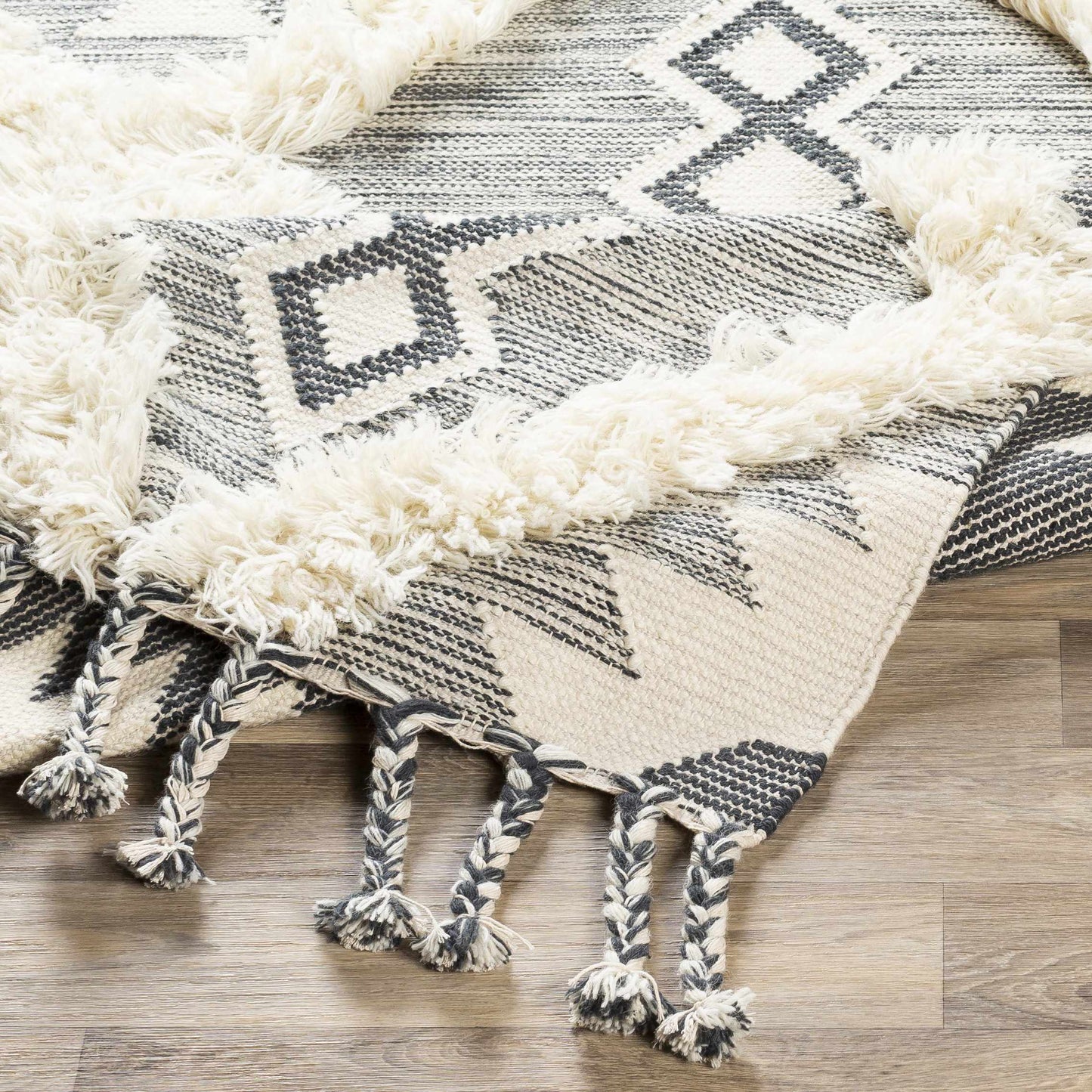 Apache APA-2305 Hand Woven Rug