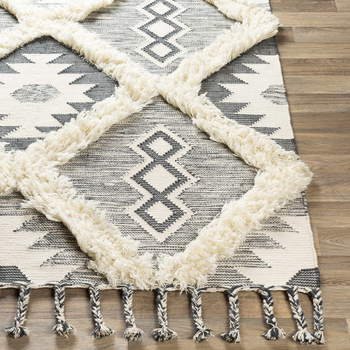 Apache APA-2305 Hand Woven Rug