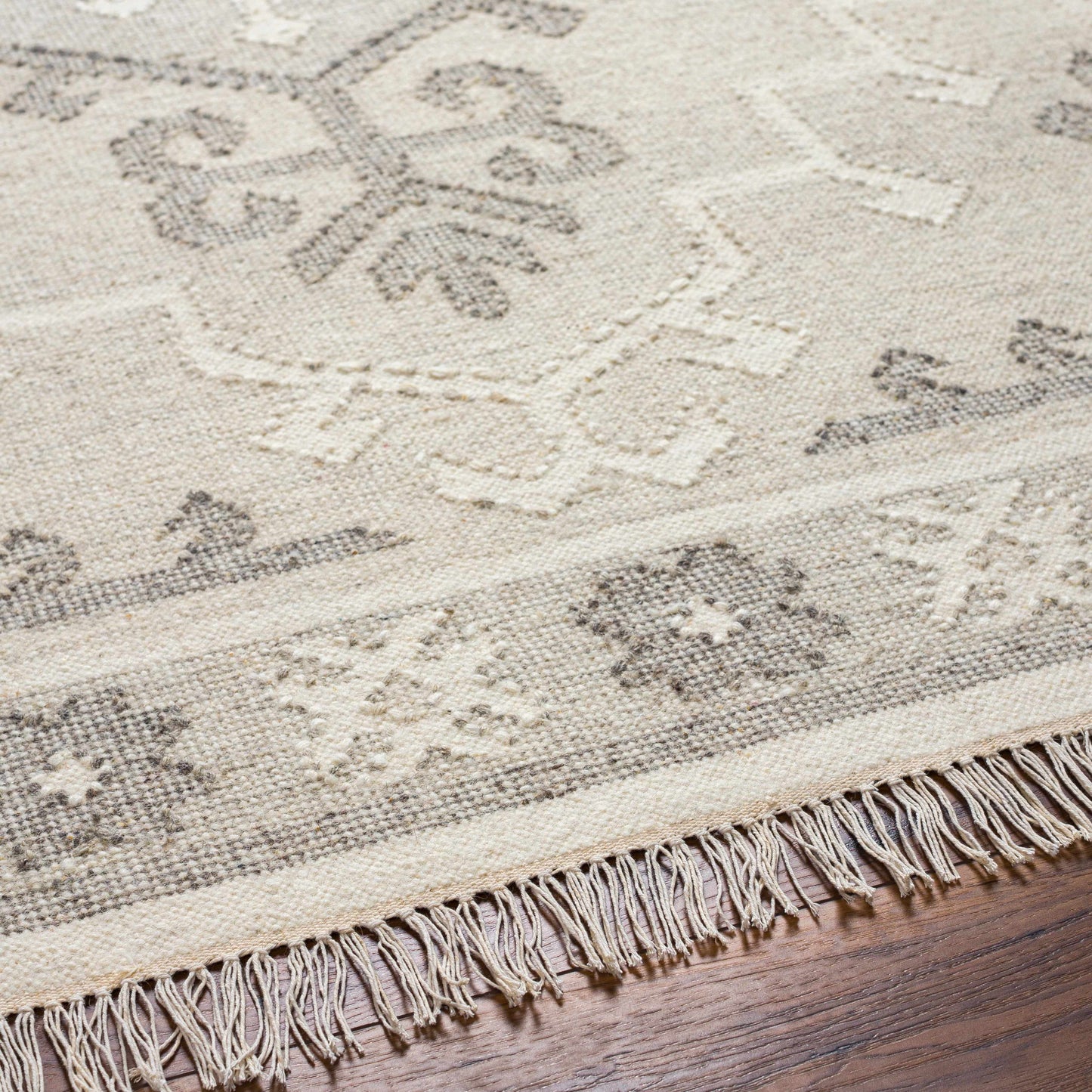 Valerie VLA-2306 Hand Woven Rug