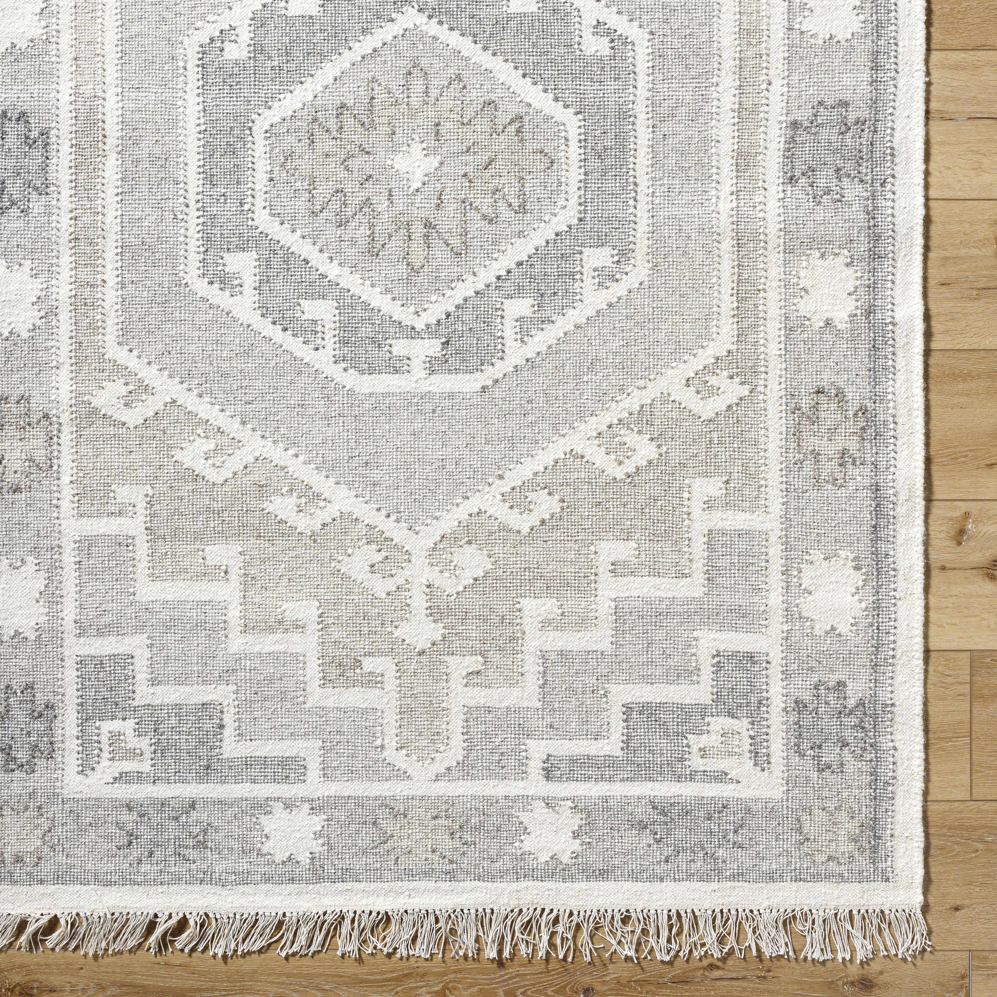 Valerie VLA-2304 Hand Woven Rug