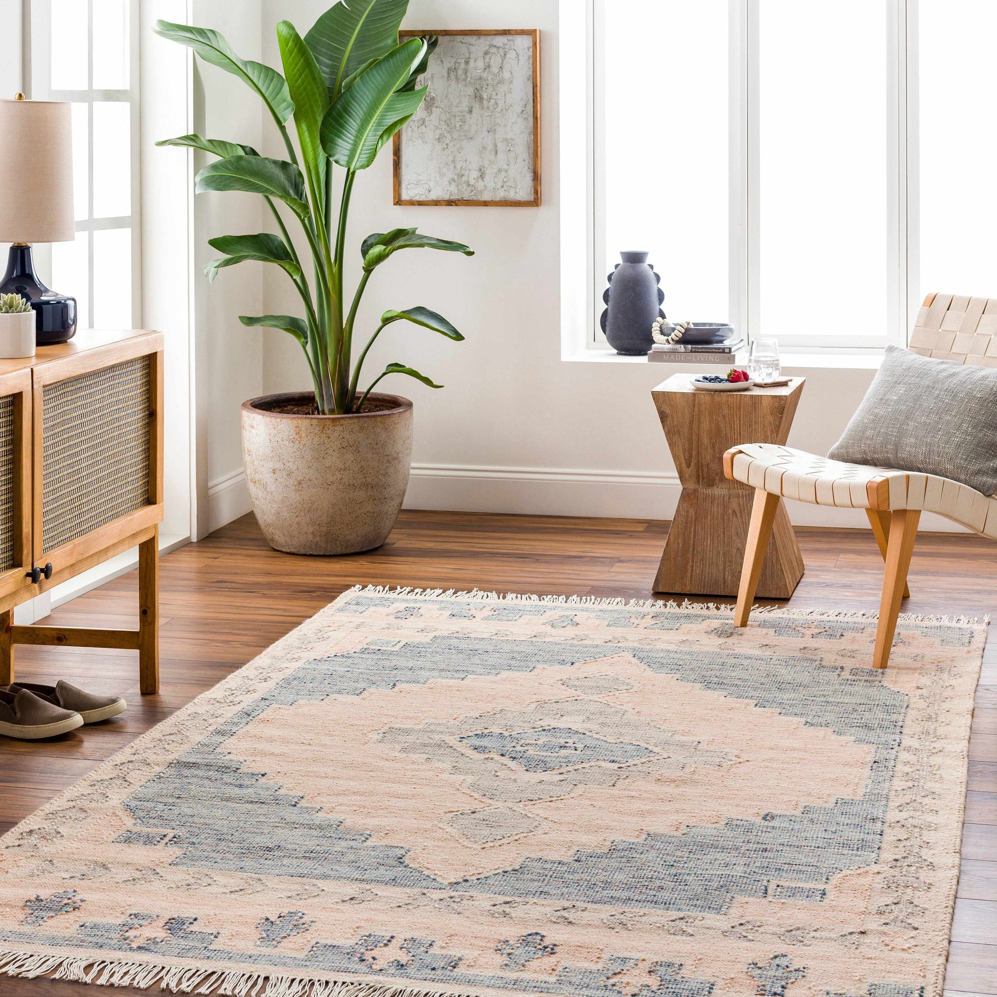 Valerie VLA-2301 Hand Woven Rug