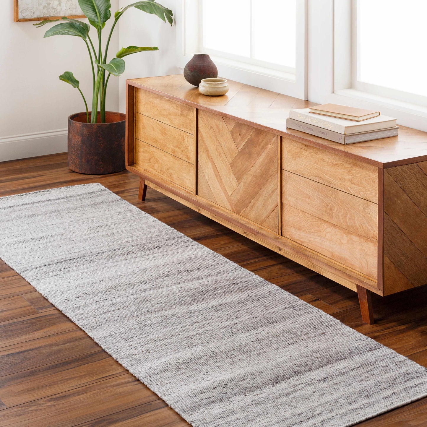 Verna VRA-2302 Hand Woven Rug