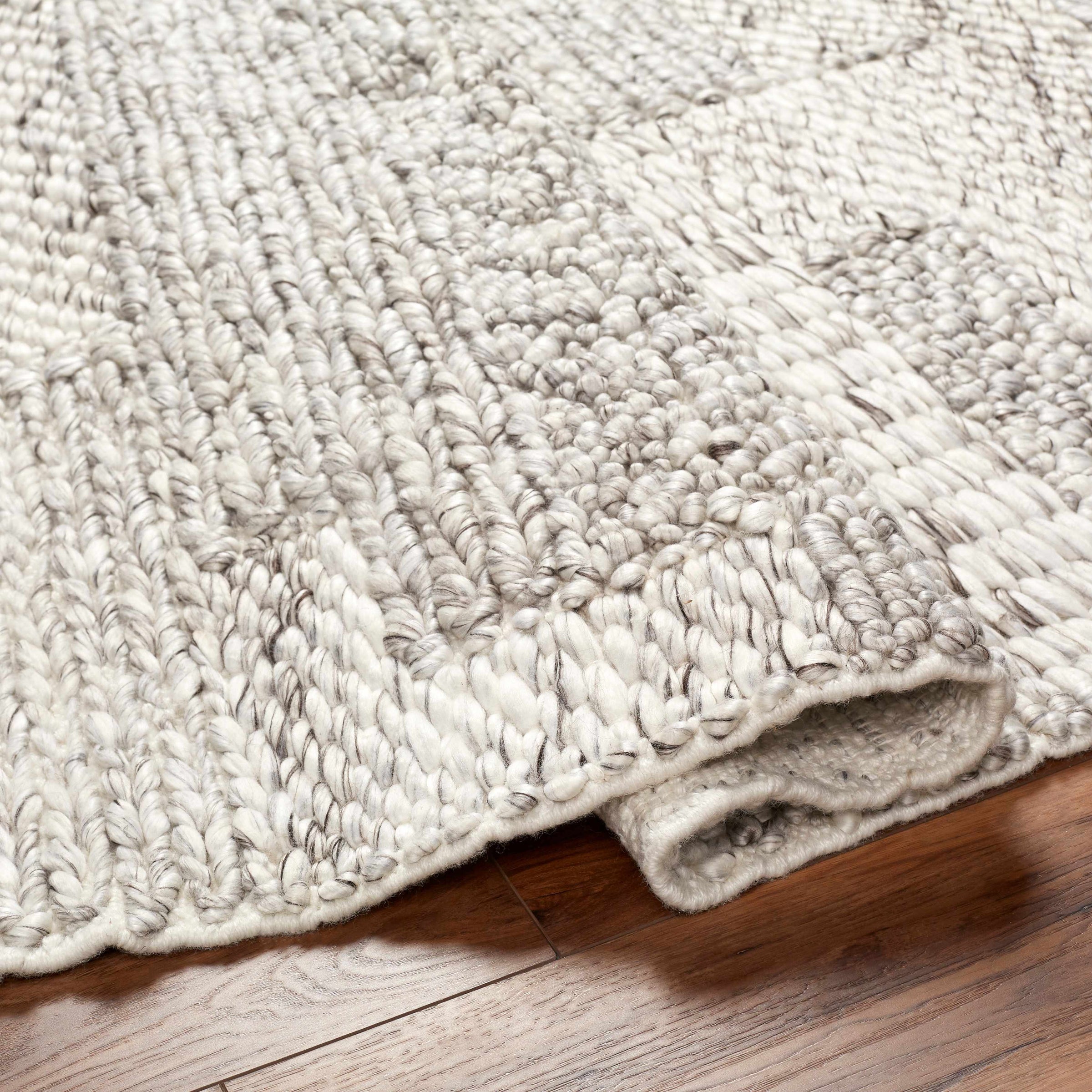 Vesta VST-2300 Hand Woven Rug