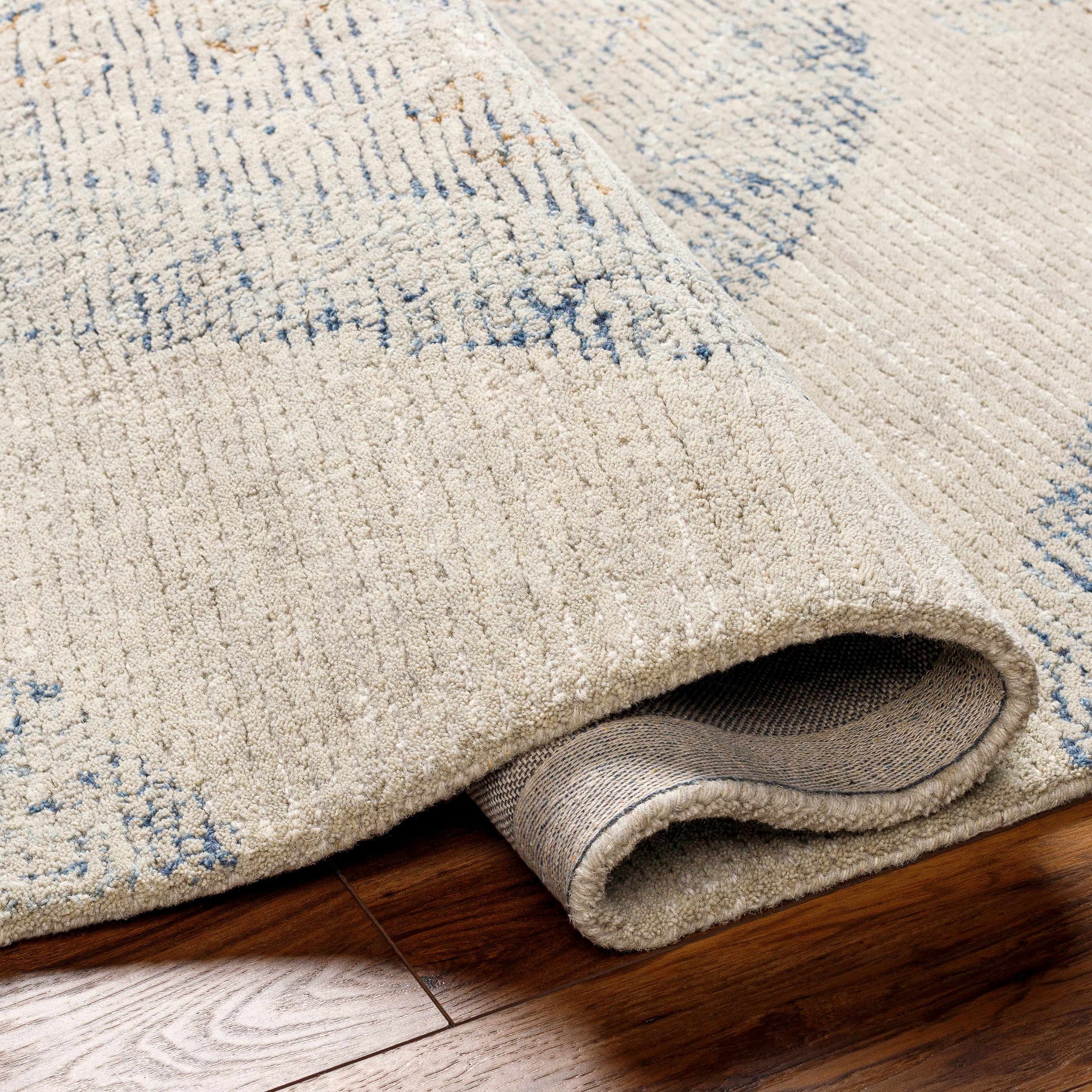 Vivianne VVE-2301 Hand Tufted Rug