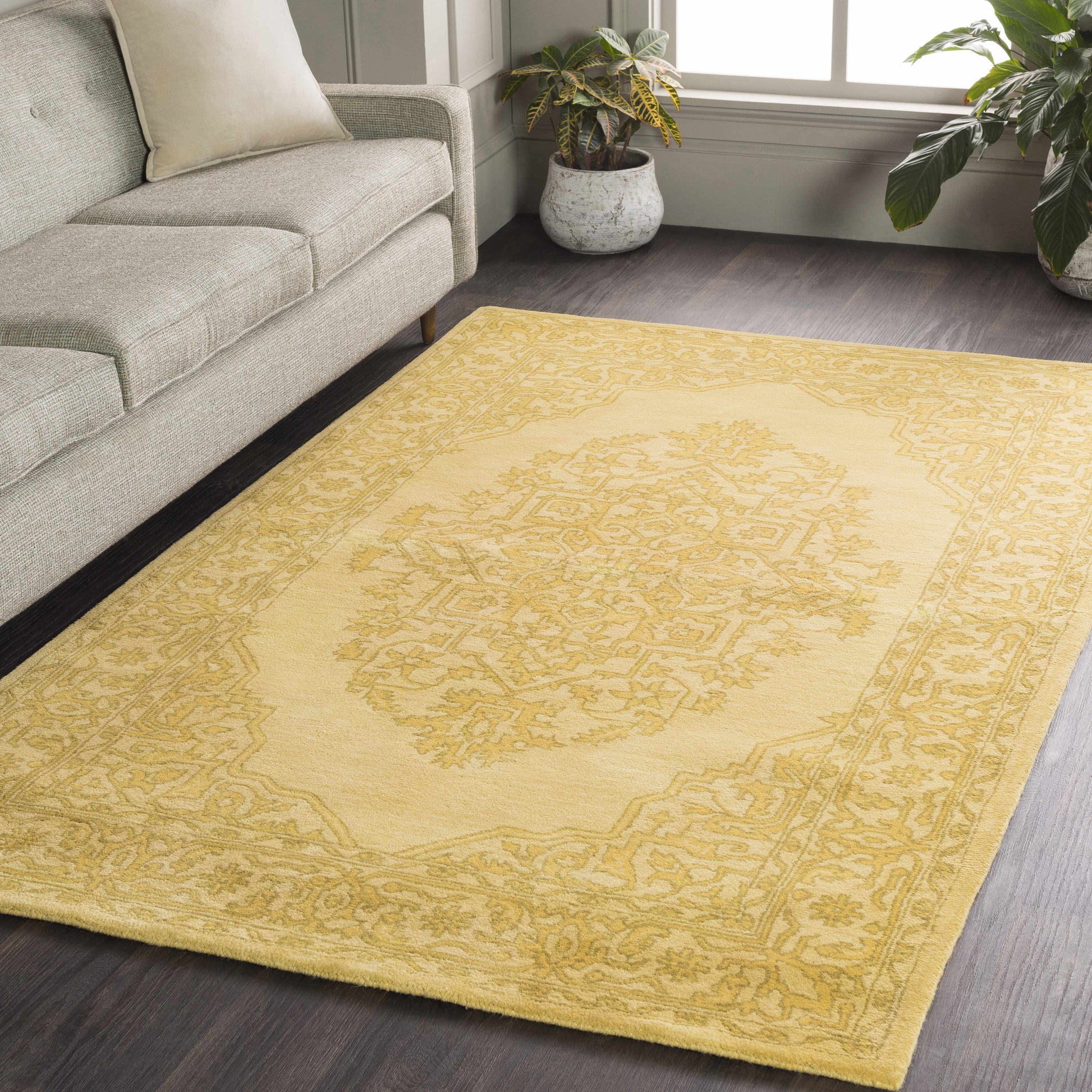 Middleton AWMD-2354 Hand Tufted Rug