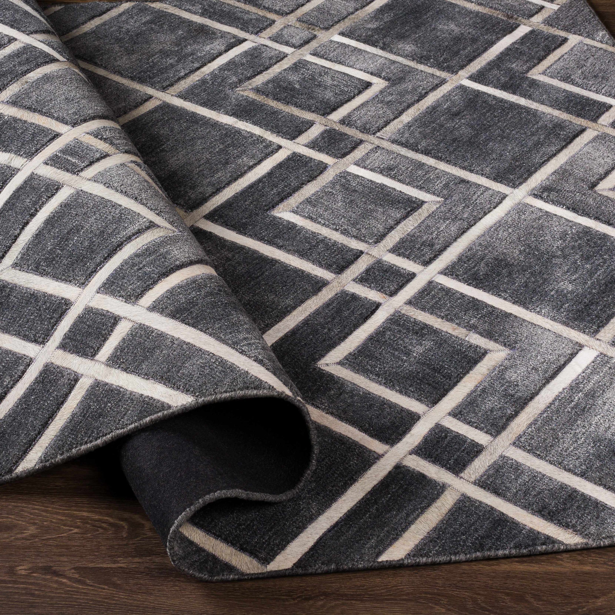 Eloquent ELQ-2305 Hand Crafted Rug