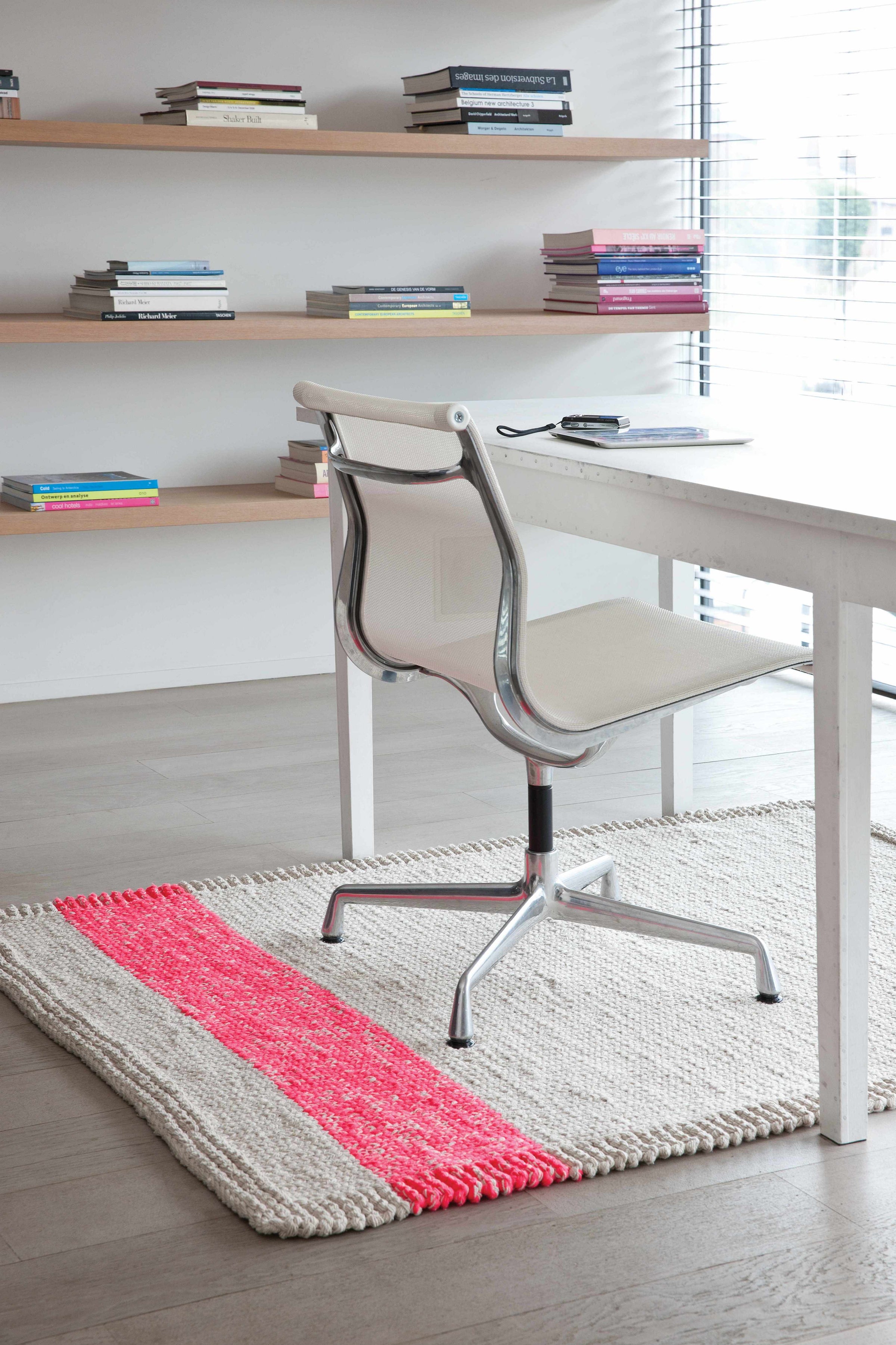 Pepper PEP-5001 Hand Woven Rug