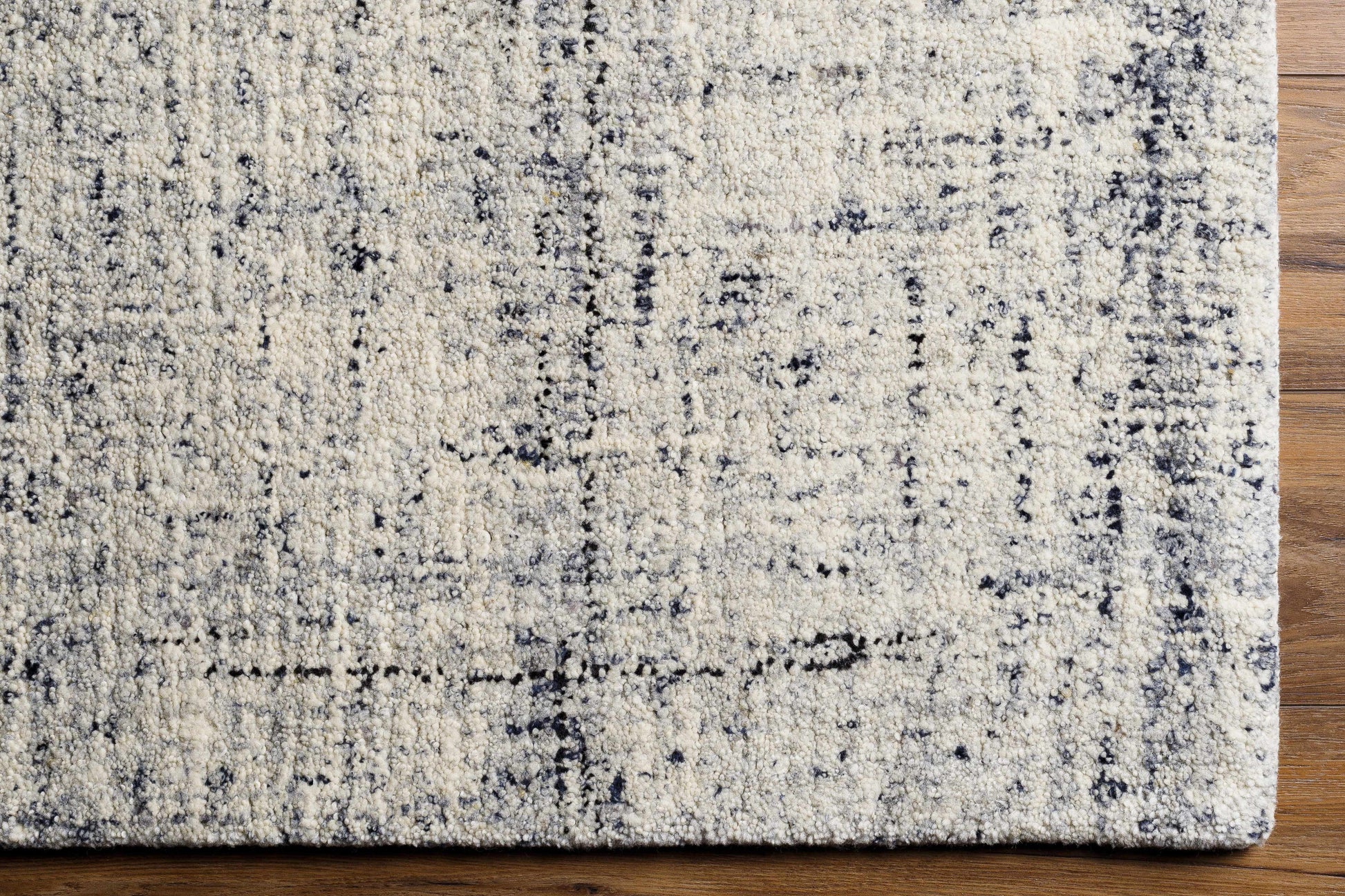 Lucca LCA-2303 Handmade Rug