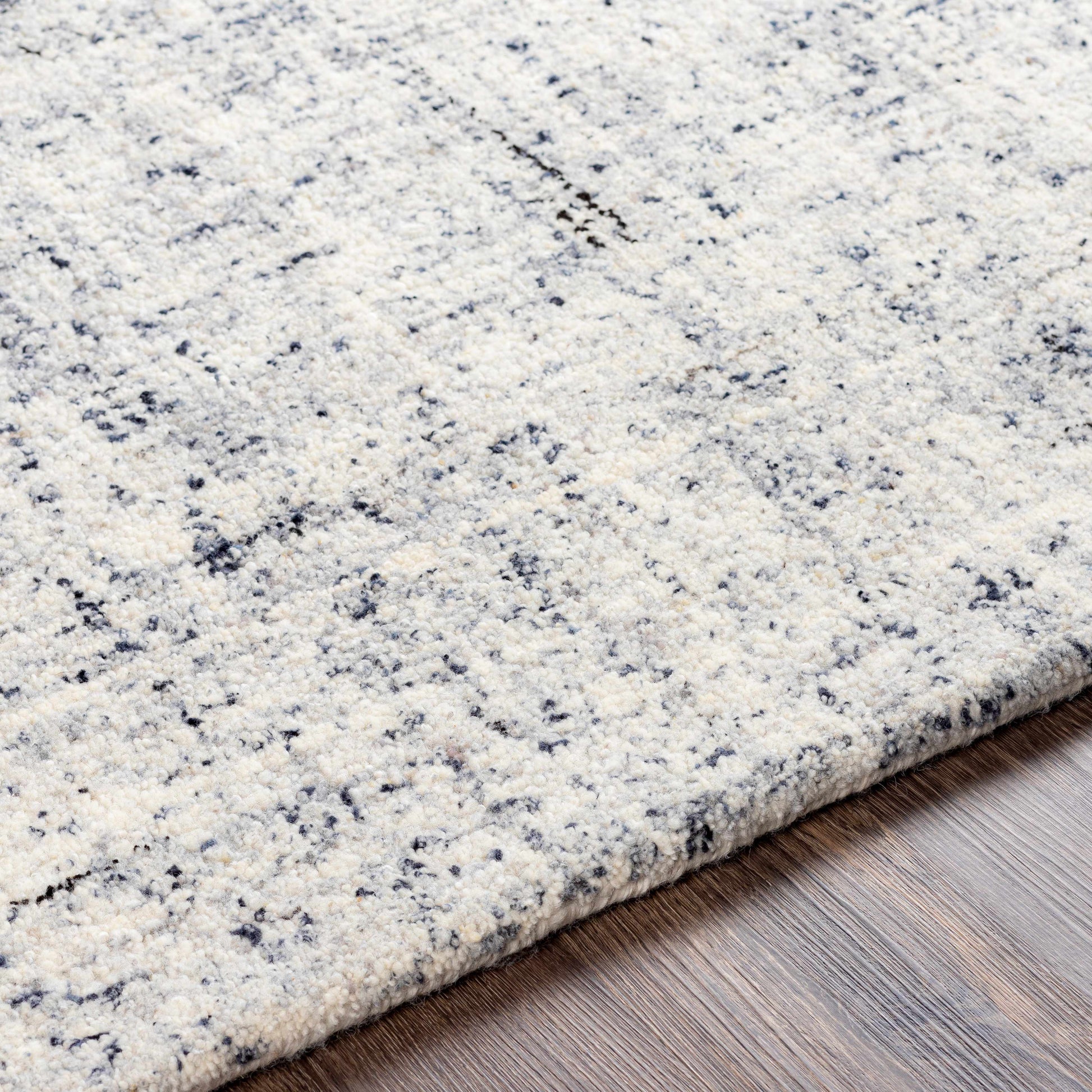 Lucca LCA-2303 Handmade Rug