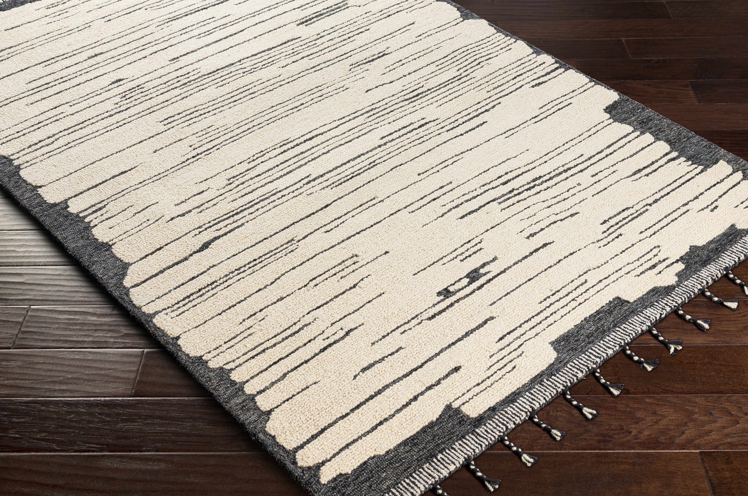 Cherokee CHK-2310 Hand Tufted Rug