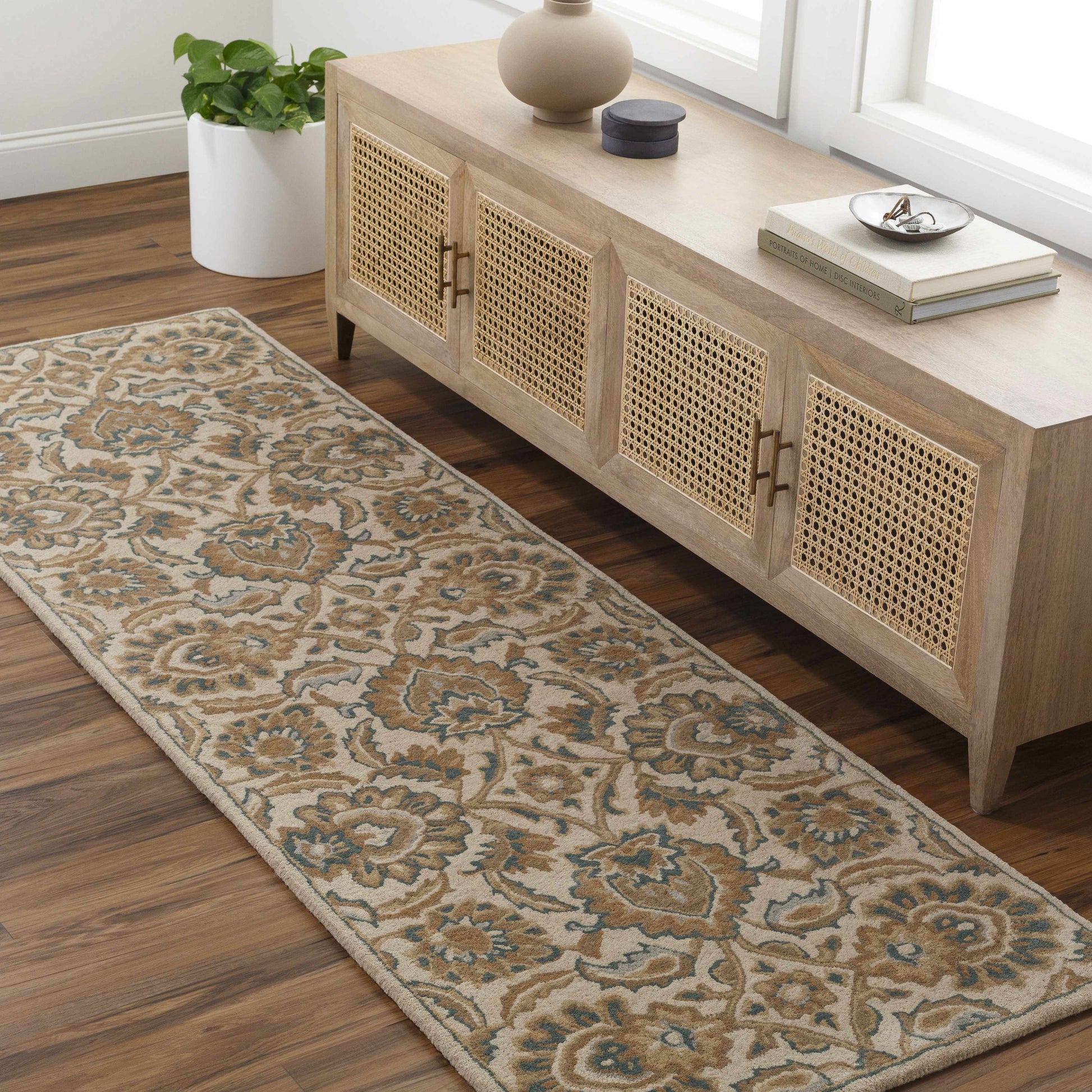 Caesar CAE-1226 Hand Tufted Rug